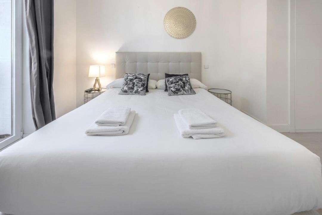 3 Bedrooms 2 Bathrooms Furnished - Salamanca - Modern And Bright - Mintystay Apartamento Madrid
