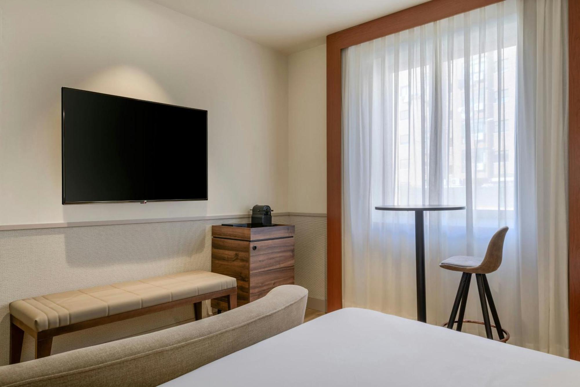 Hotel Ac Vascos By Marriott