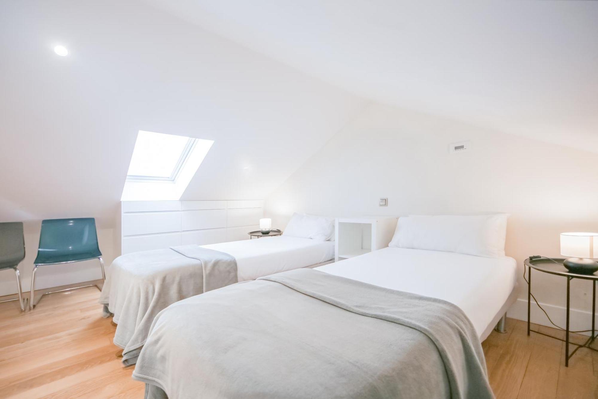 Duplex De Lujo Junto Al Bernabeu Real Сasa de vacaciones *