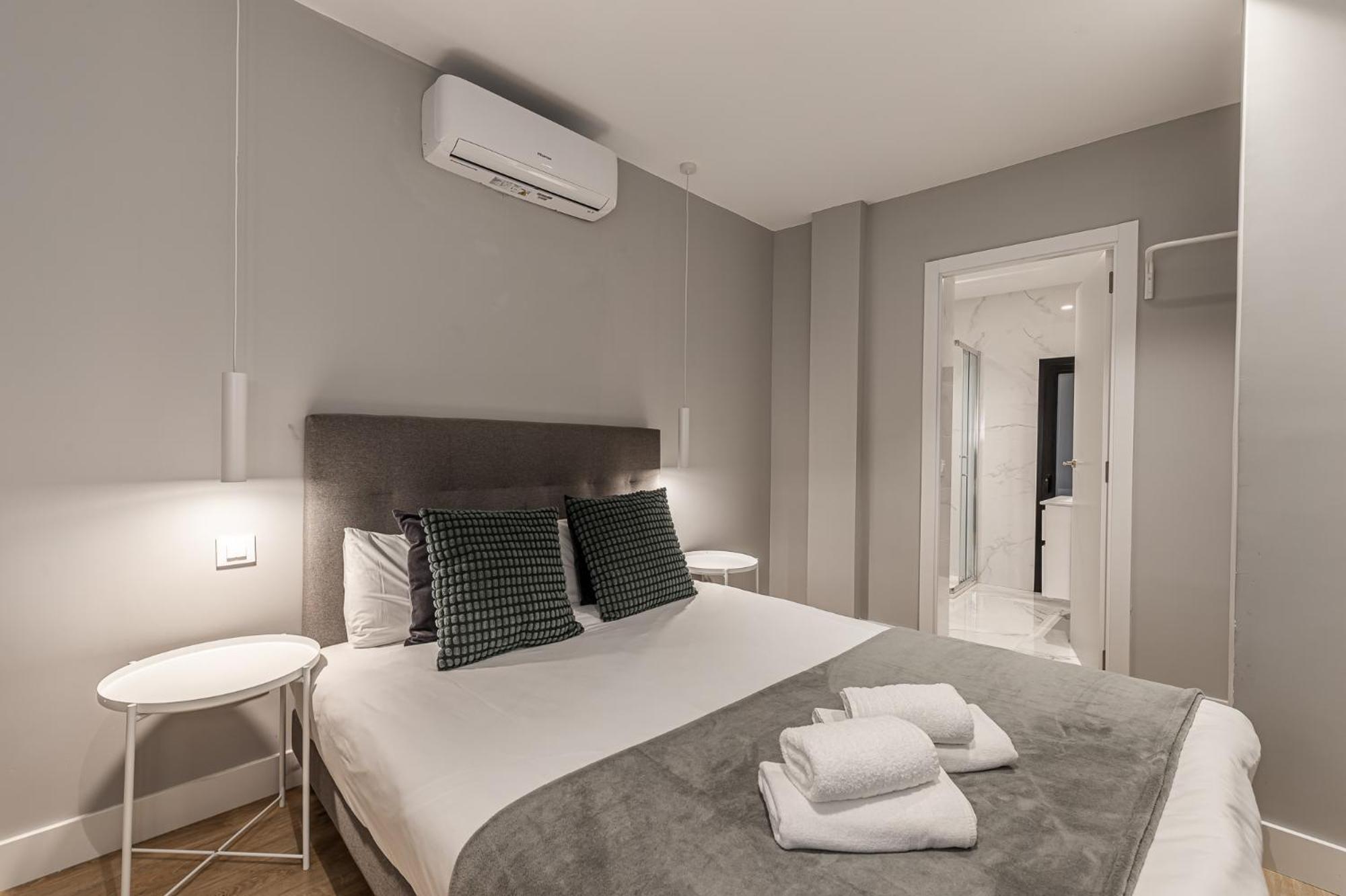 Apartment Waou Essence Iii Anton Martin - Corta Duracion