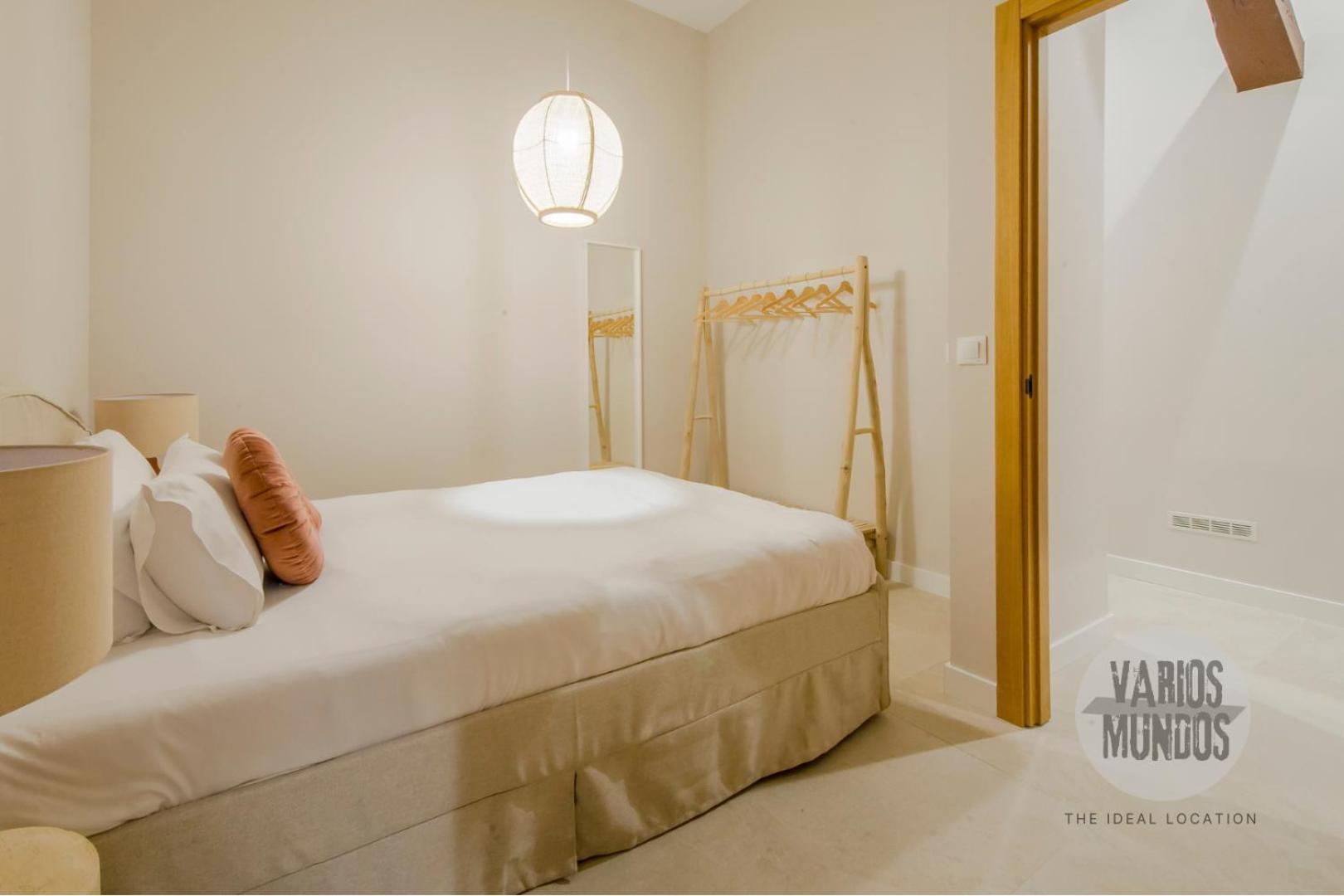 Toque De 8 En Tesoro 6 E3 Apartamento