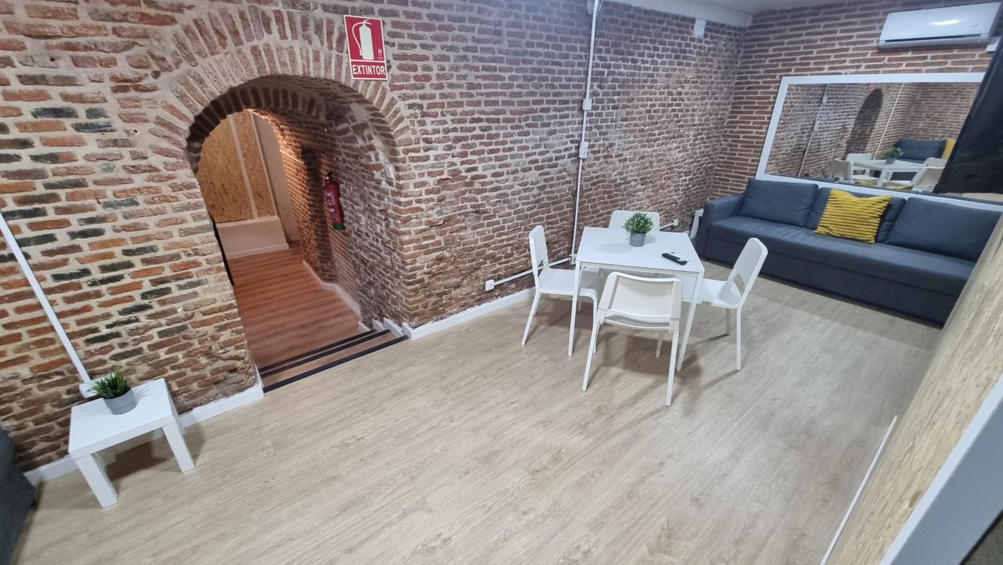 Apartamento Loft Deluxe El Sotano De Opera Madrid
