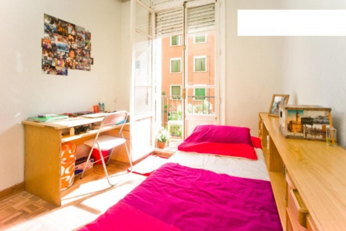 Bed & Breakfast Terrazas Centricas Hacia Ciudad, Acacias - Pasillo Arganzuela Madrid