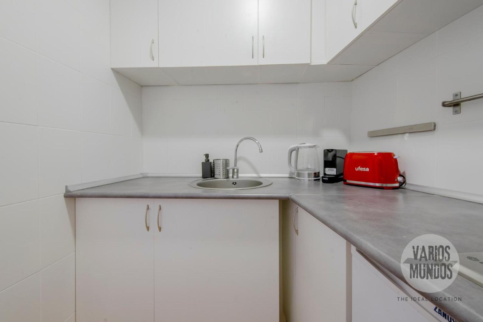 A Tus Pies 4, Carretas 25 Appartement *