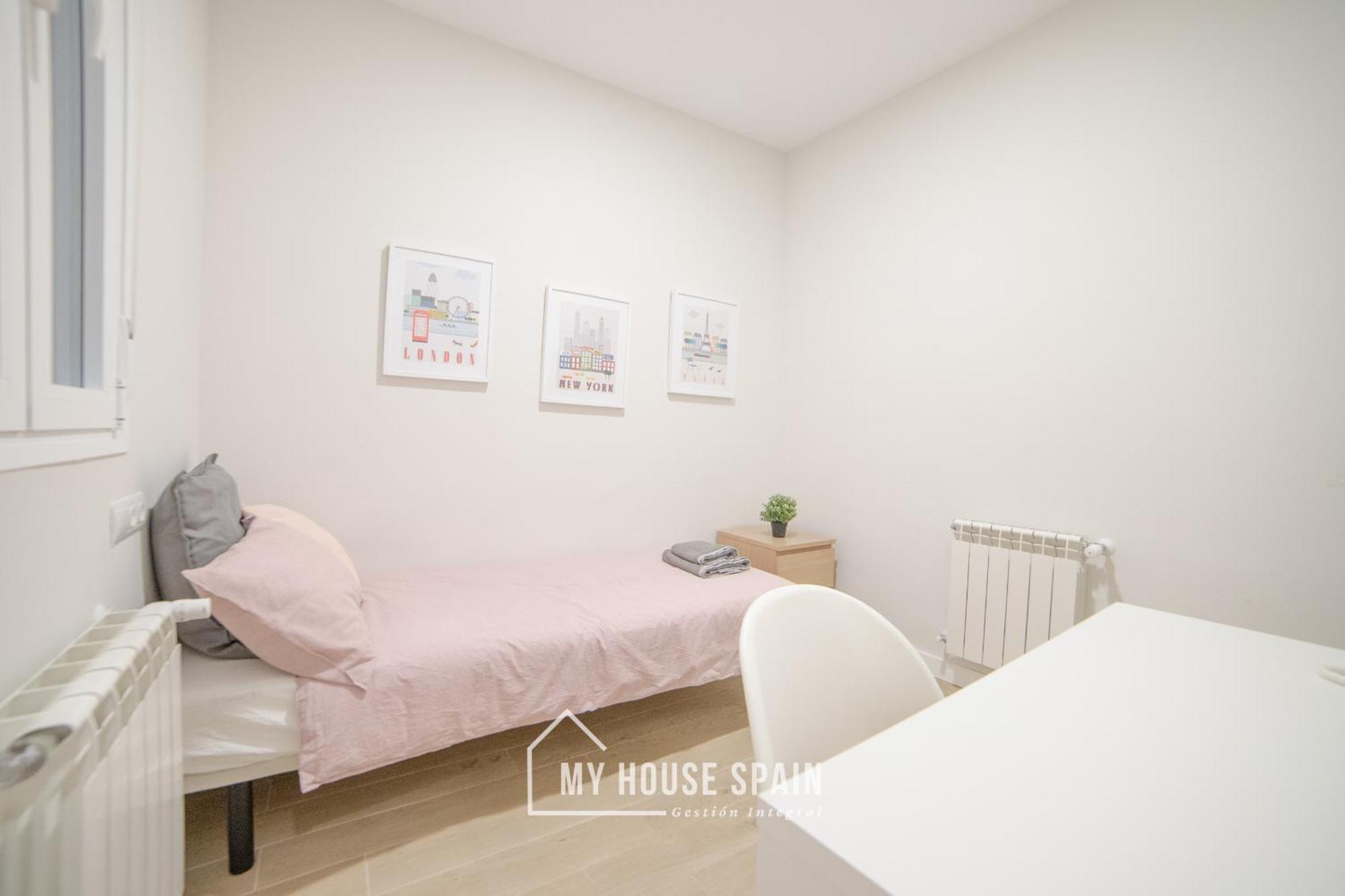 Myhousespain - Acogedor Piso Con Patio En Chamberi Madri