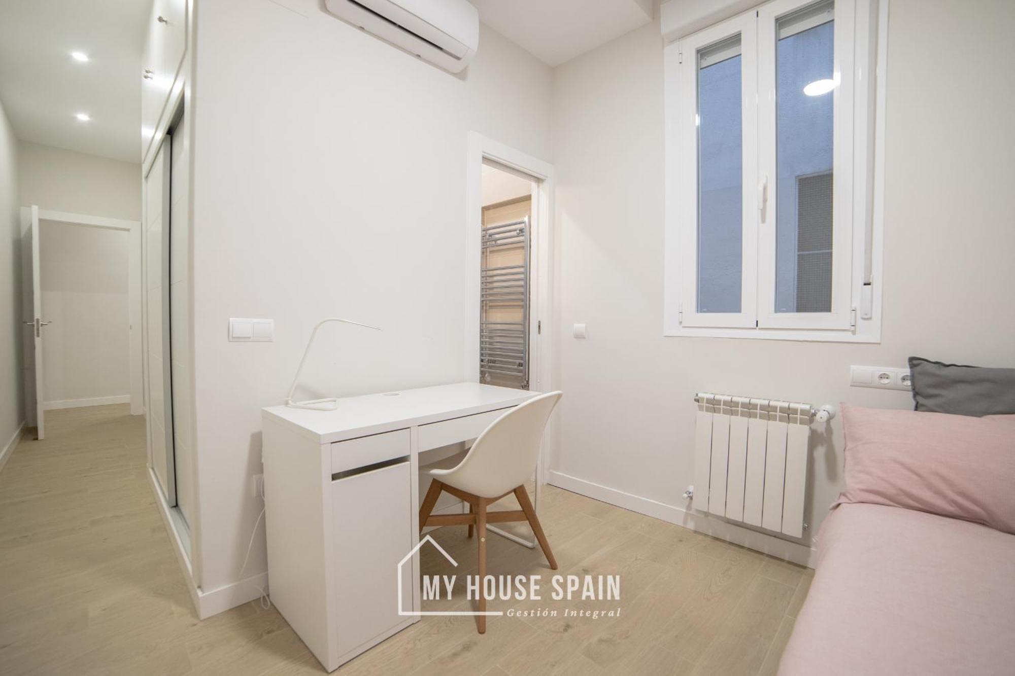 Apartamento Myhousespain - Acogedor Piso Con Patio En Chamberi *