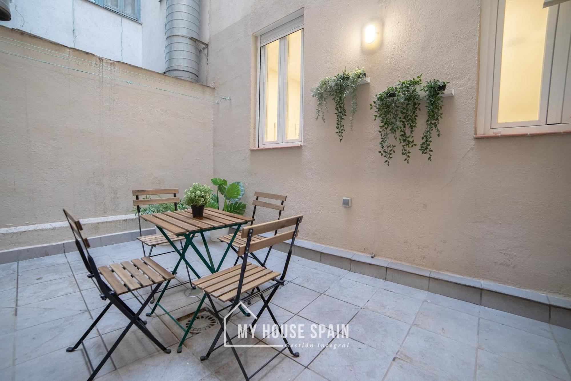 Myhousespain - Acogedor Piso Con Patio En Chamberi *