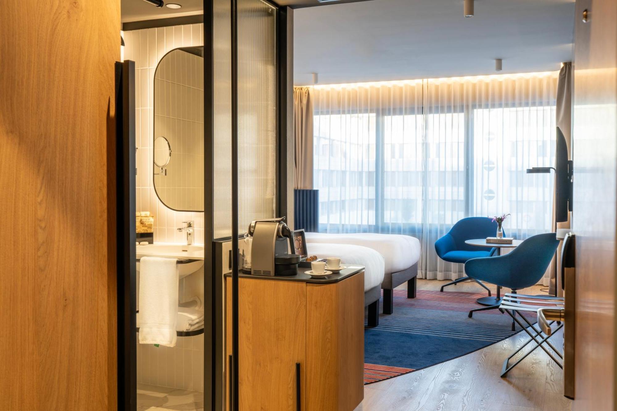 Pullman Airport & Feria 4* Madrid