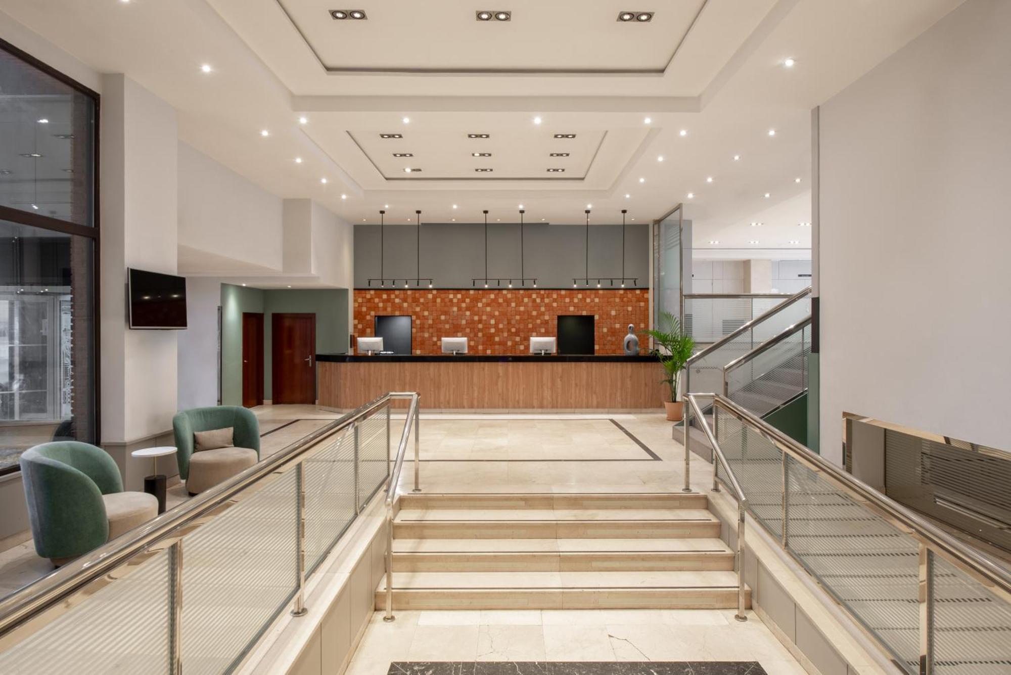 Hotel Alameda Aeropuerto, Affiliated By Meliá