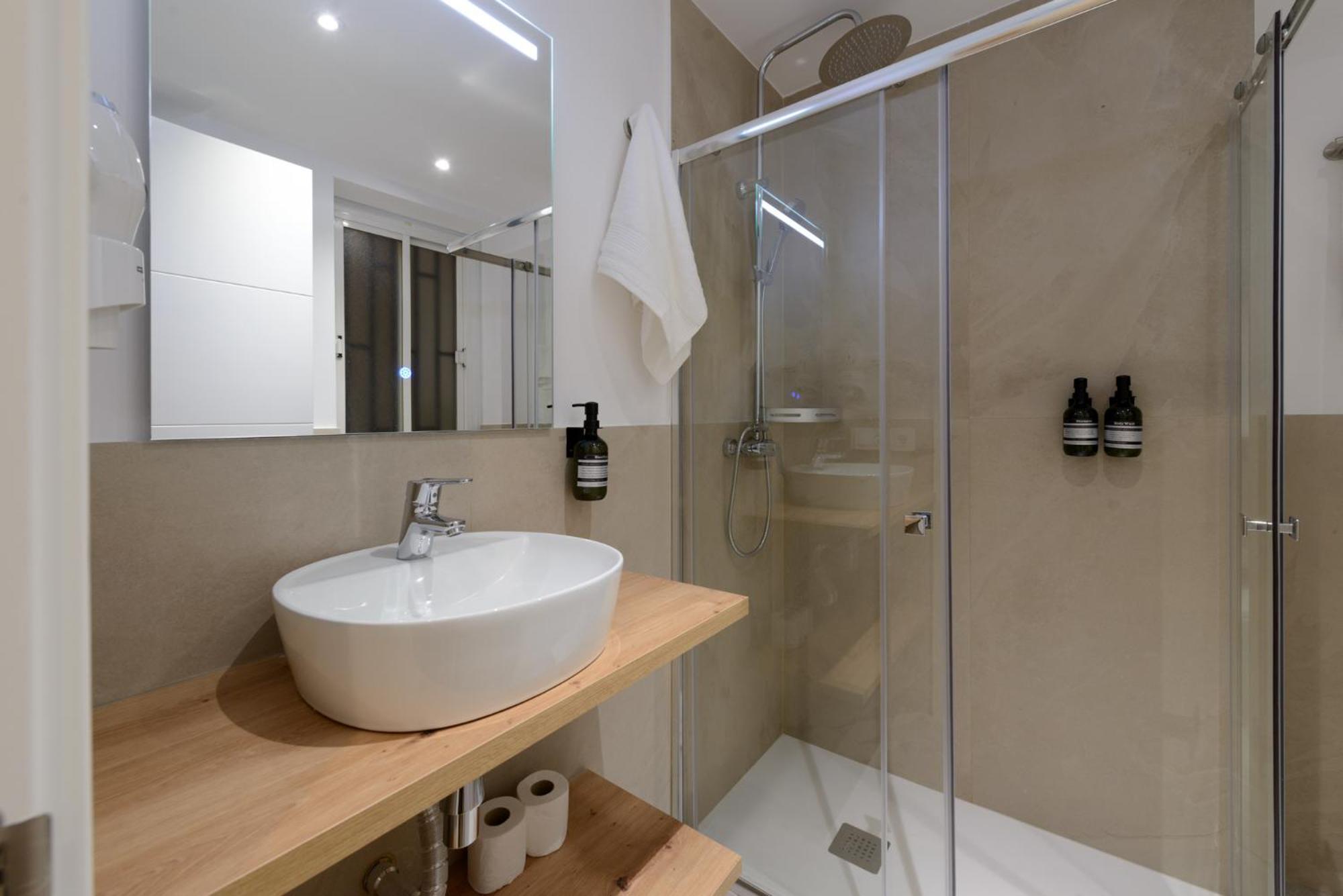 Museum Area Atocha 3br 2bth Apartamento