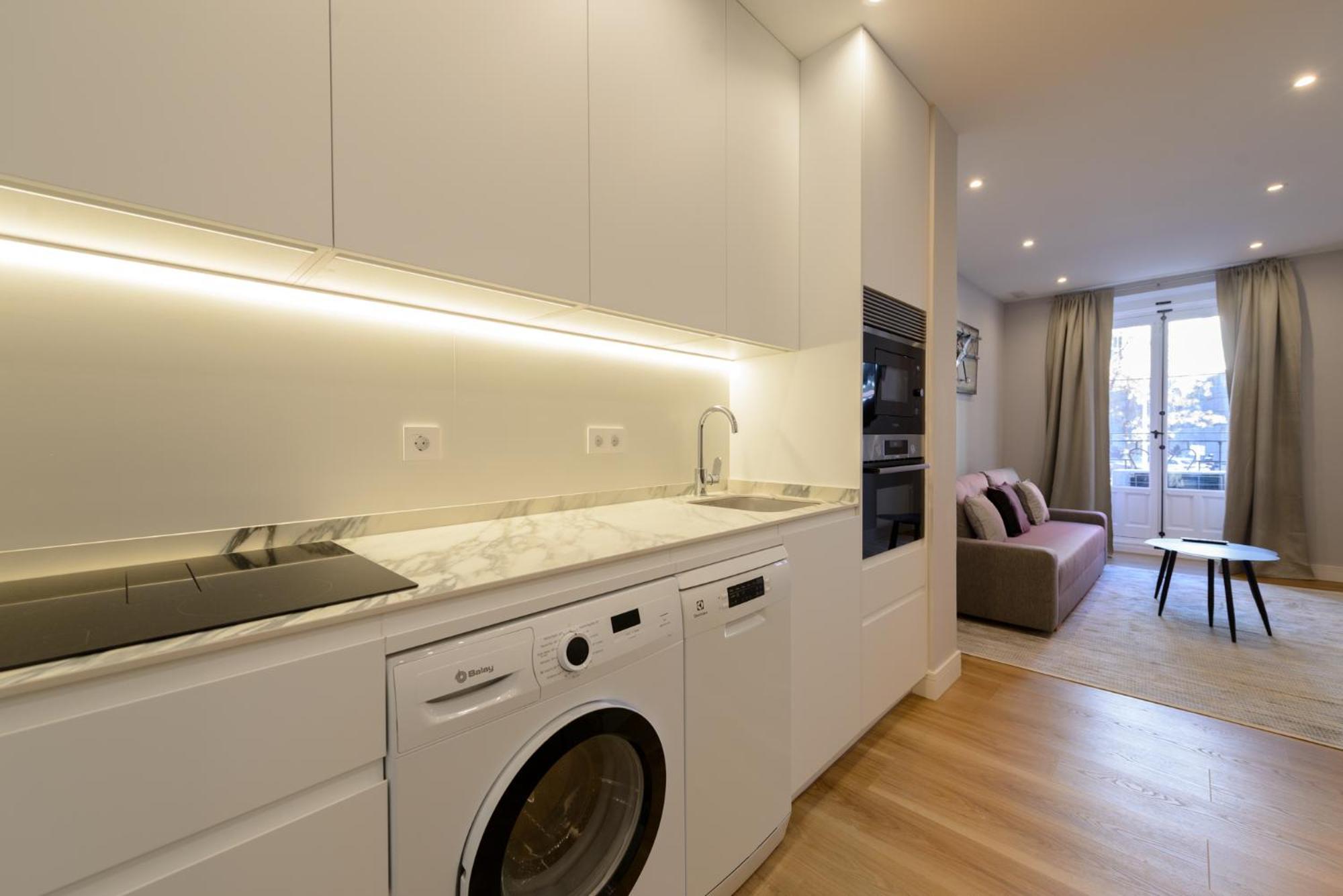 Museum Area Atocha 3br 2bth Apartamento *