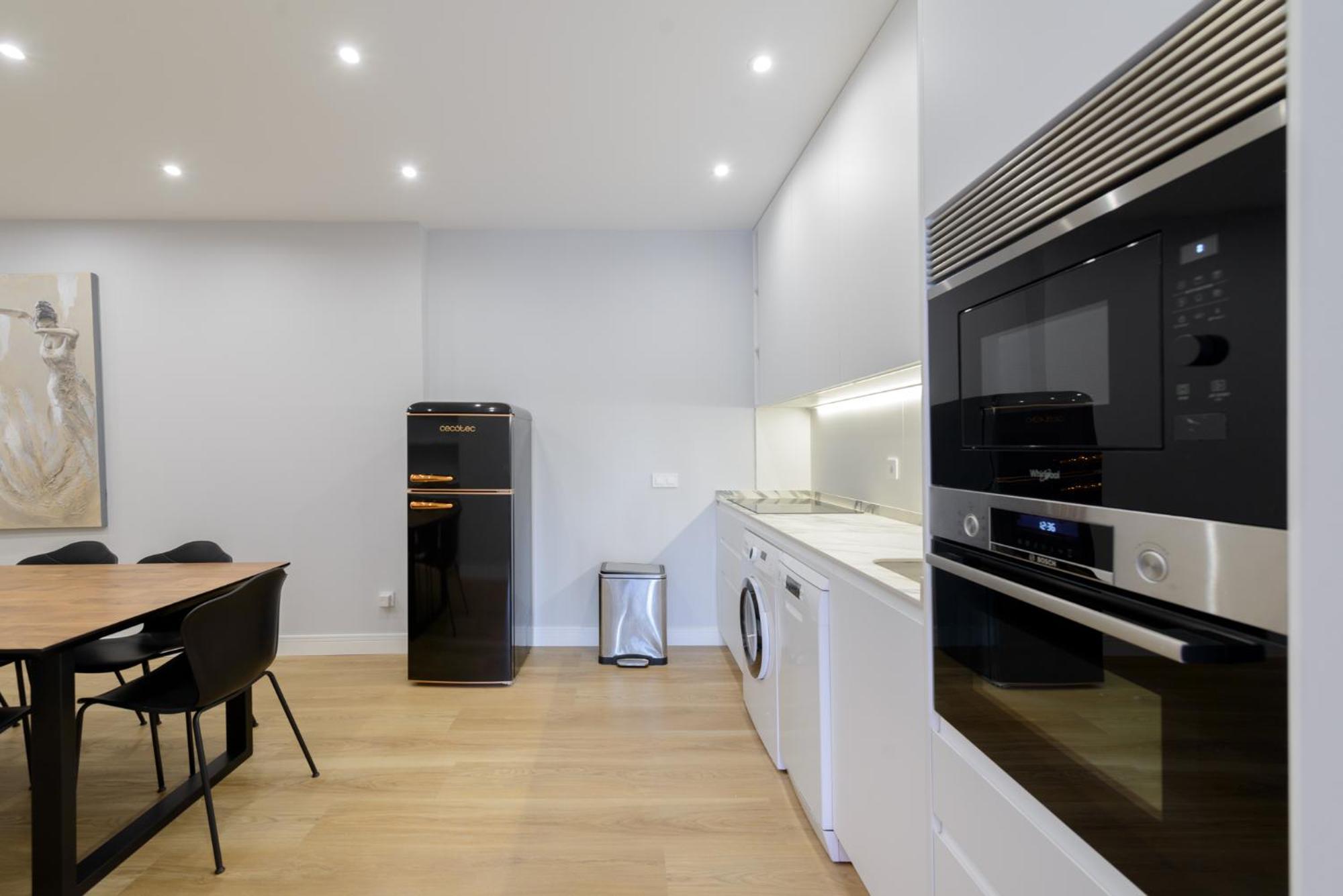 Museum Area Atocha 3br 2bth *