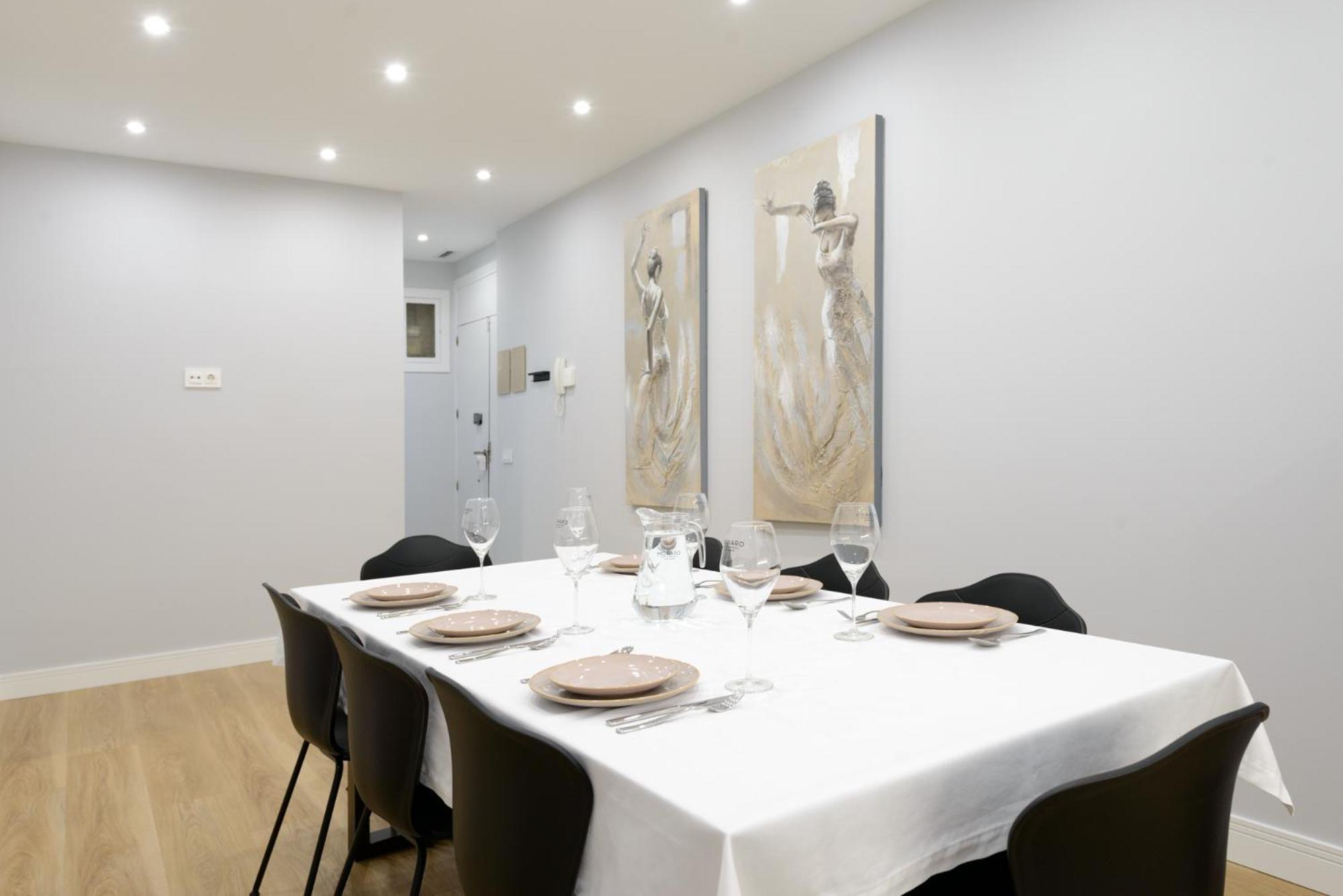 Museum Area Atocha 3br 2bth