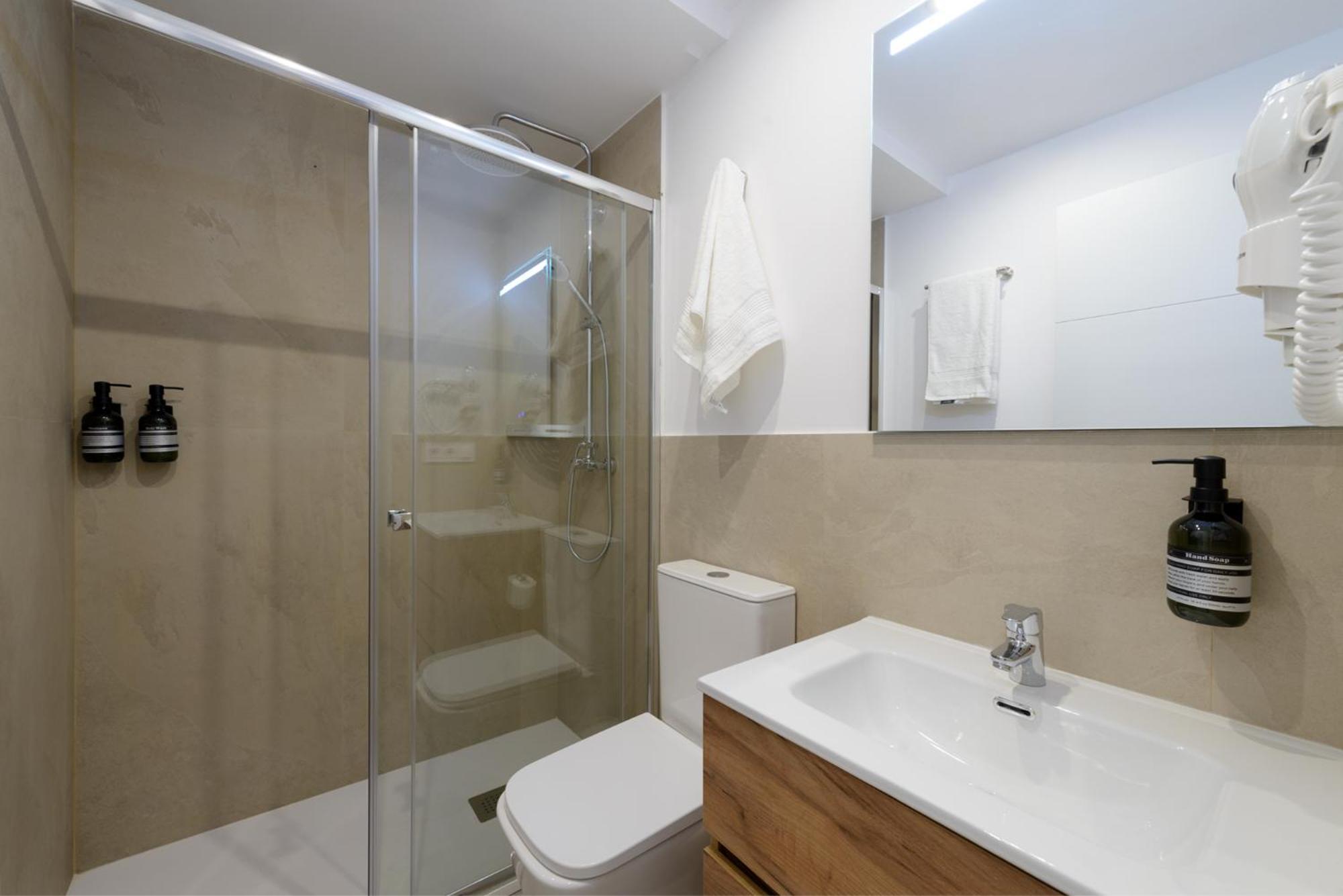 Museum Area Atocha 3br 2bth Apartamento