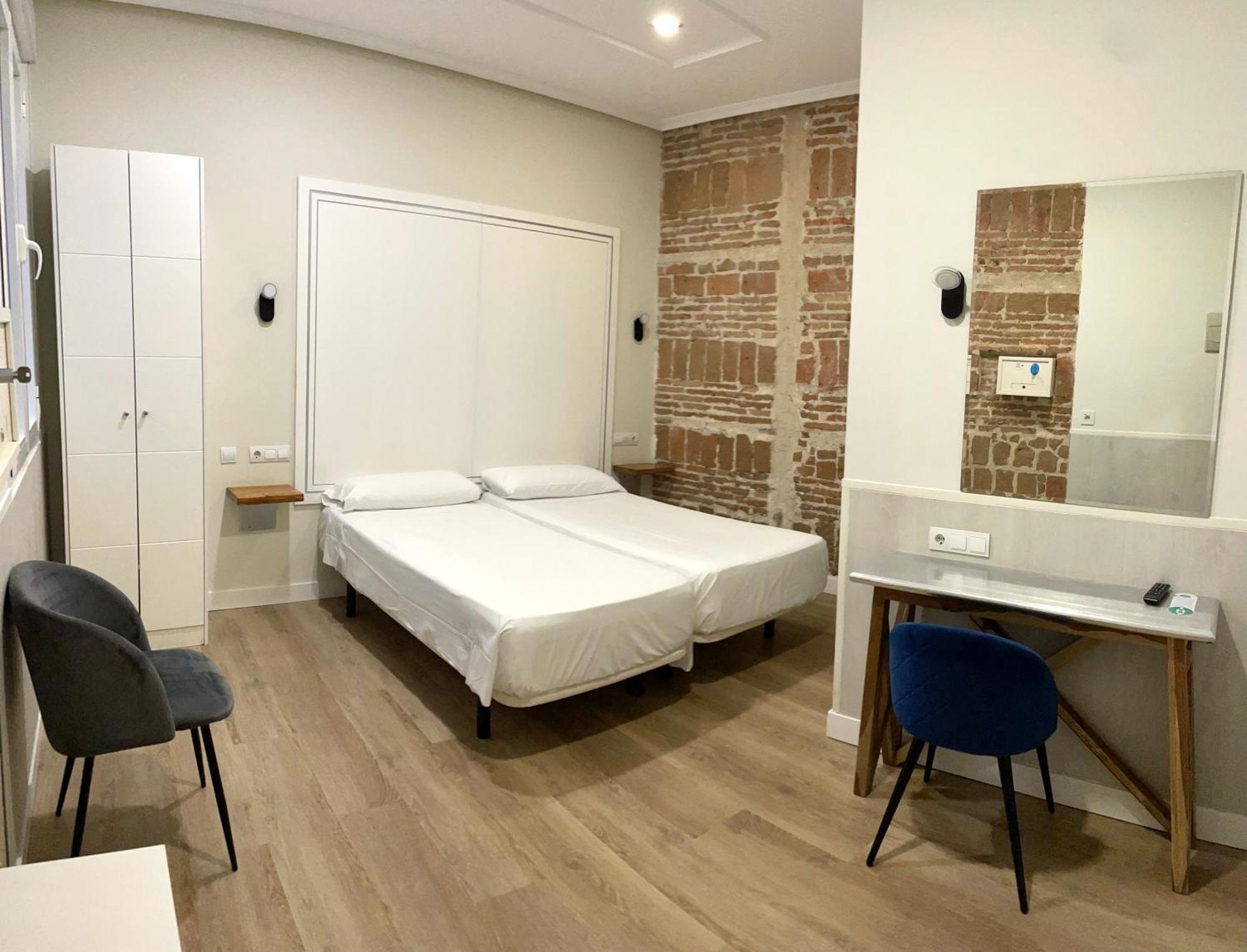 Pensión Hostal Madrid 3*