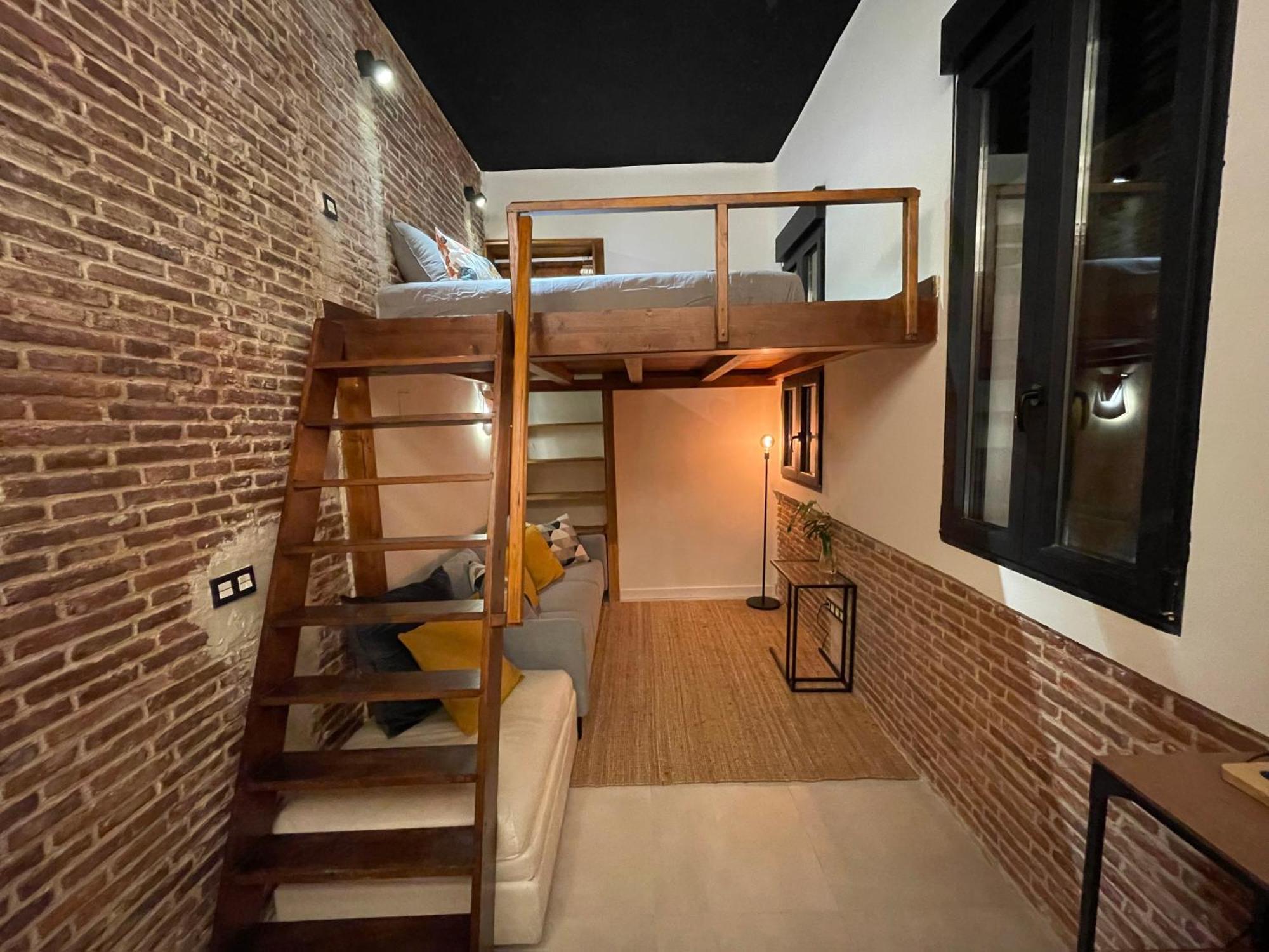 Apartment Moderno En Edificio Historico Madrid