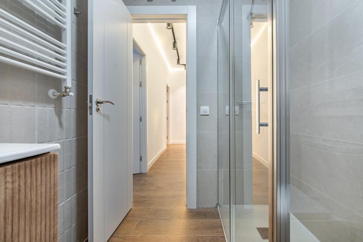 Luxury And Cozy Templo Debod Plaza Espana * Madri