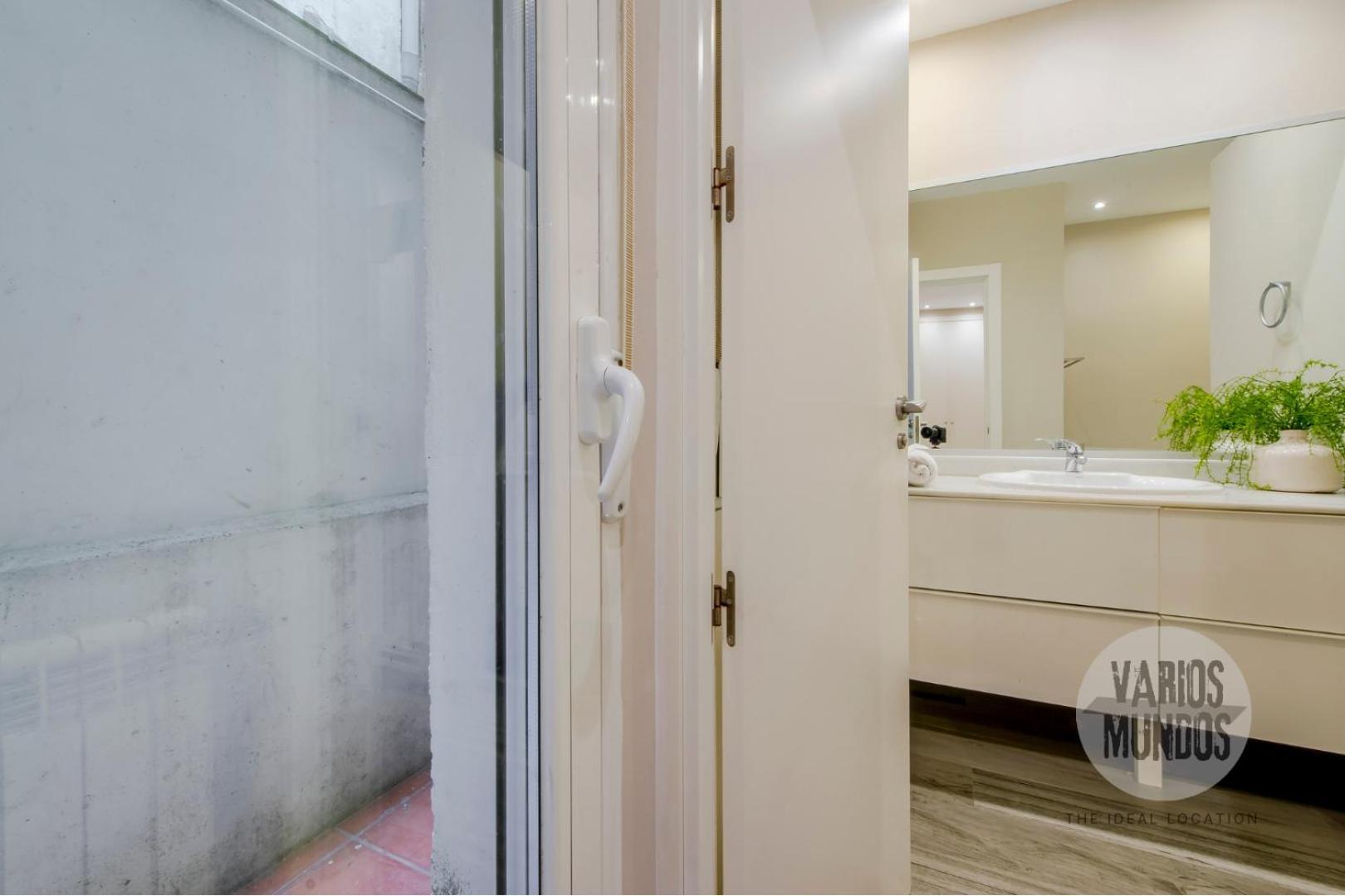 Comodidad Y Estilo 9 En Calle De Luciente E2 Apartamento