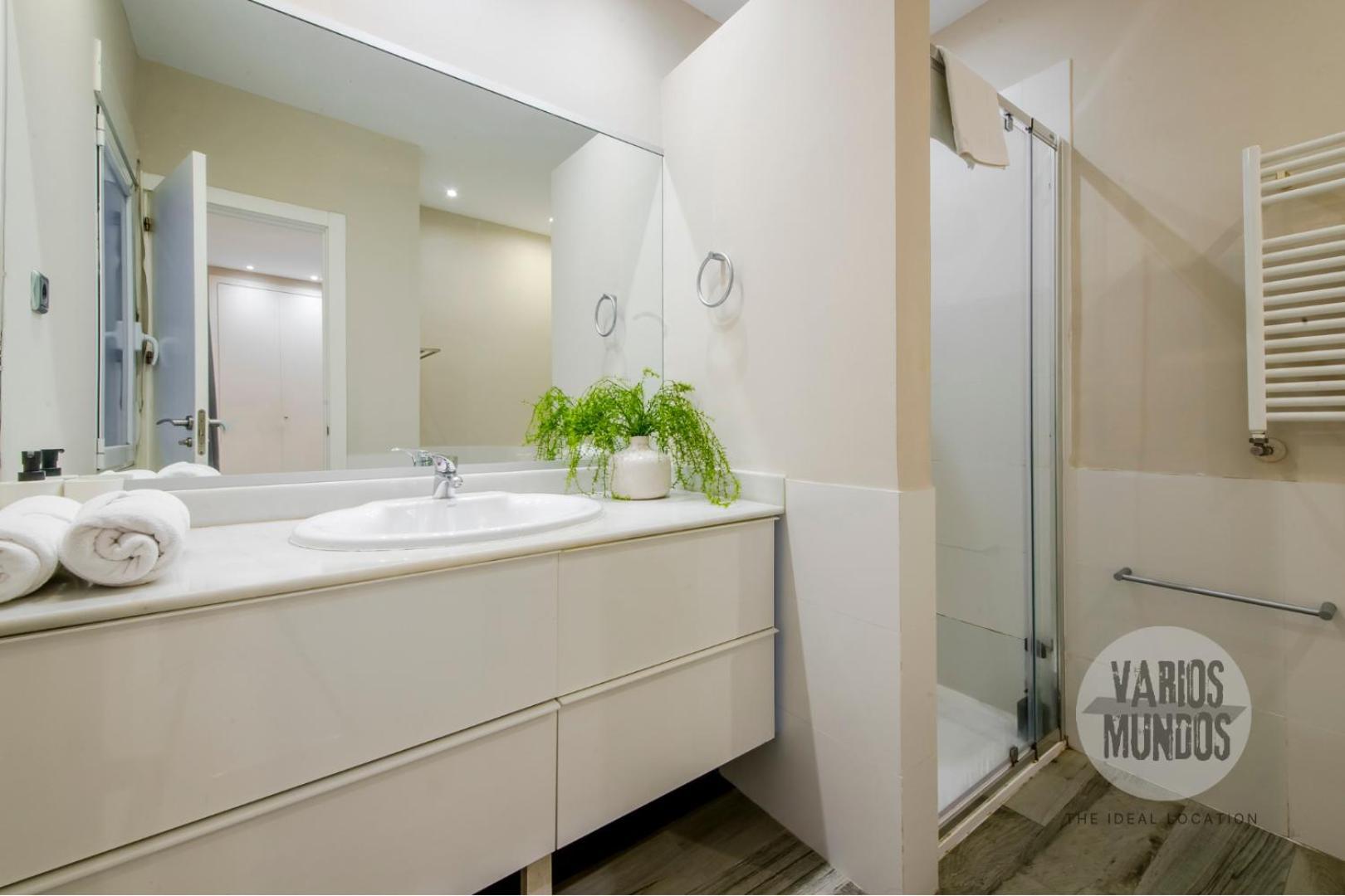 Apartamento Comodidad Y Estilo 9 En Calle De Luciente E2 *