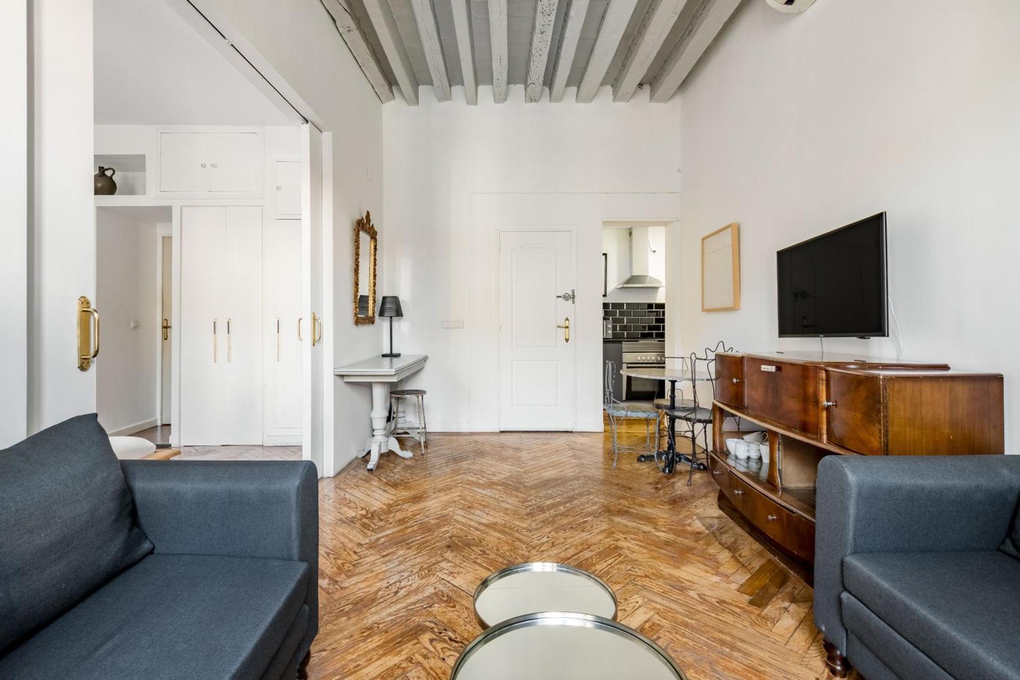 Charming Fuencarral I Apartamento *