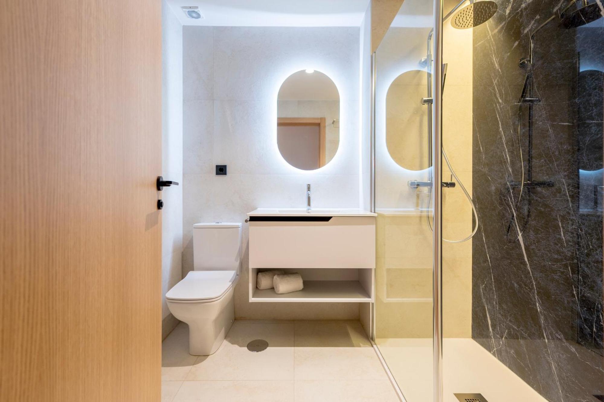 Iconic Apart-hotel Madri
