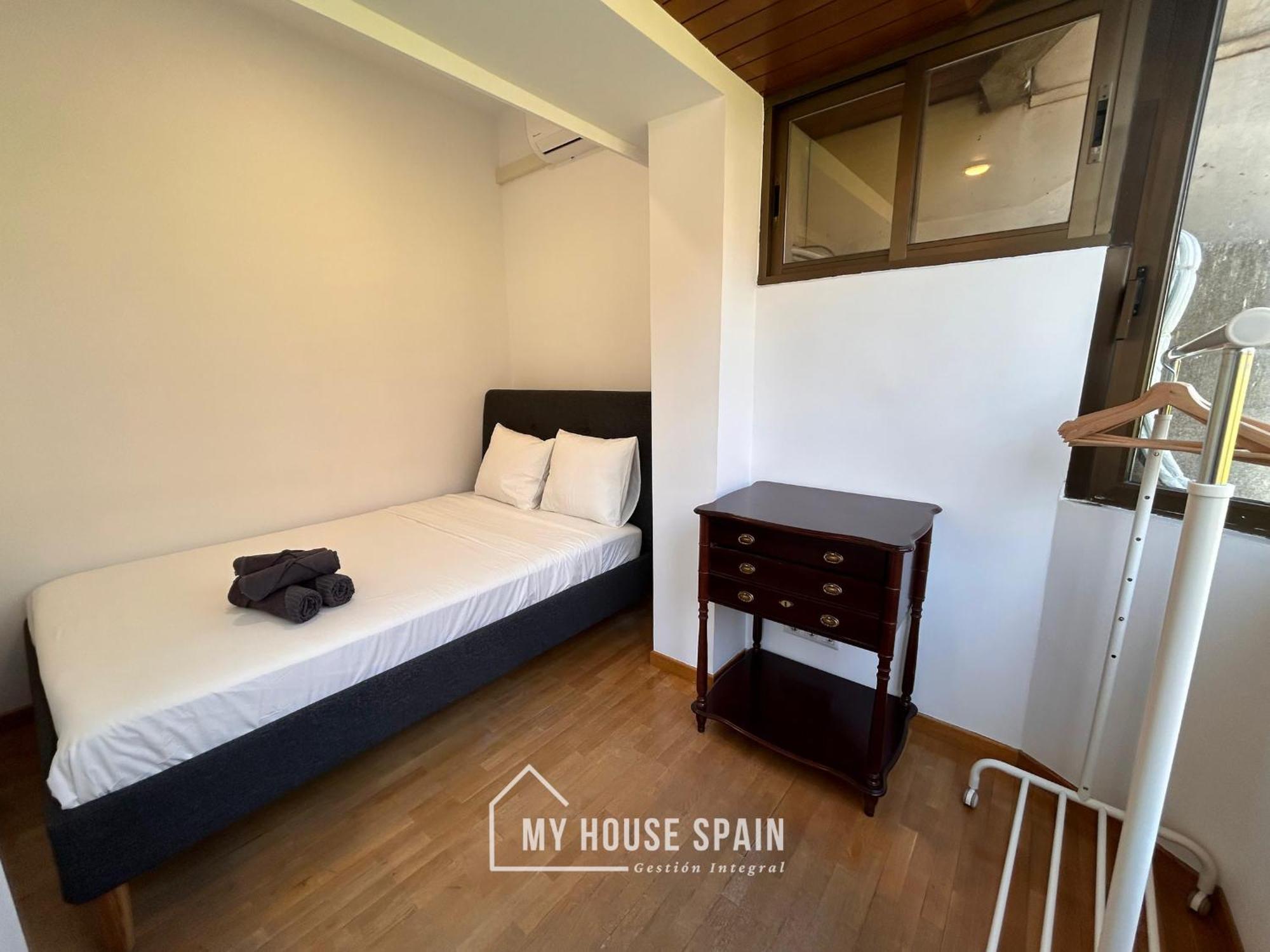 Myhousespain - Sor Angela, Luminoso Y Amplio D Apartamento *