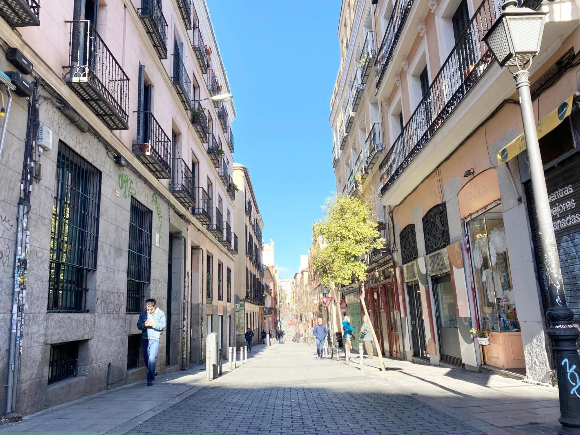 Apartamento Petit Estudio En , Centro, 2 Pax, Wi-fi & Tv