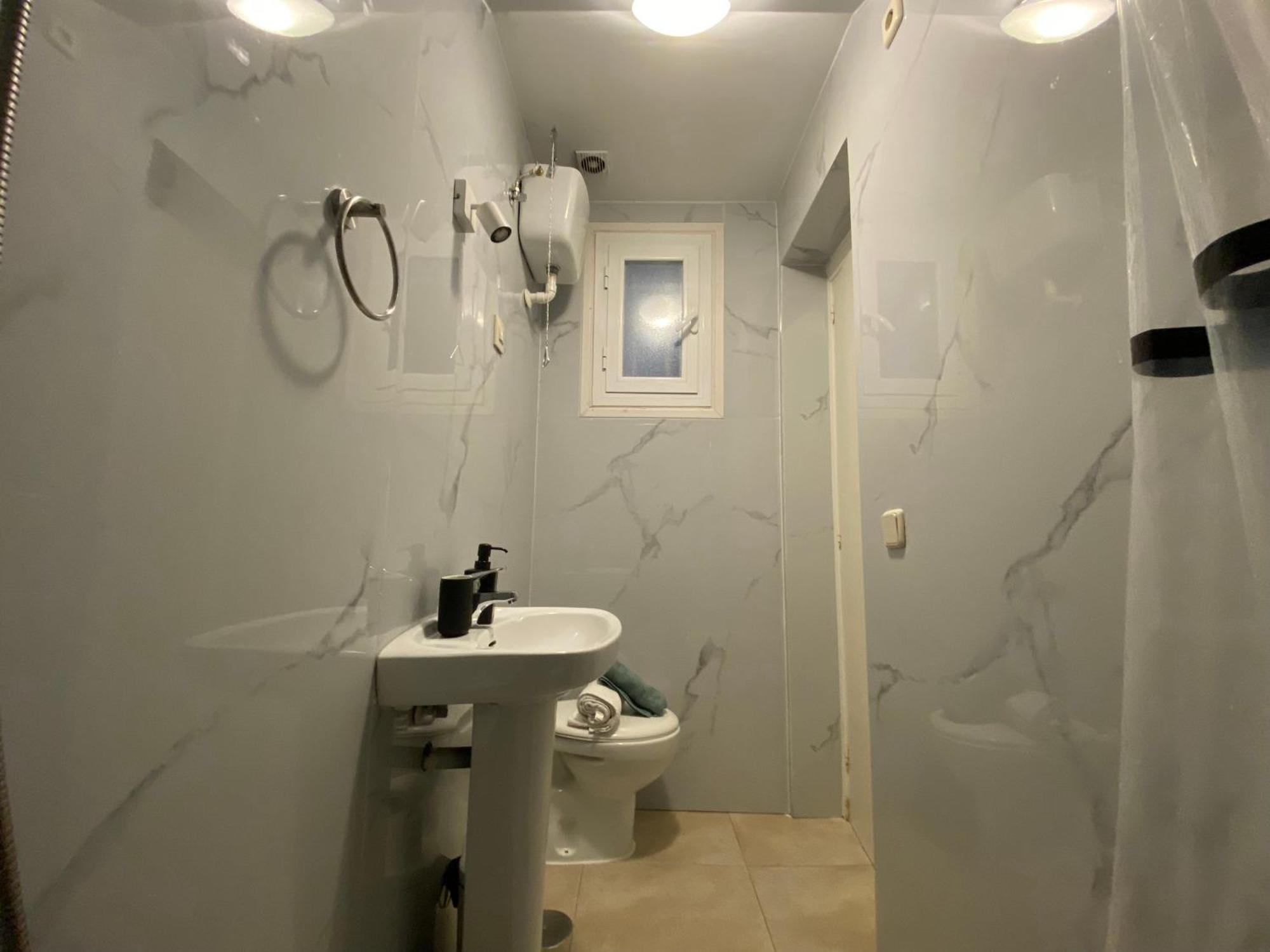 Coqueto Estudio En Madrid, Centro, 2 Pax, Wifi & Tv Apartamento *