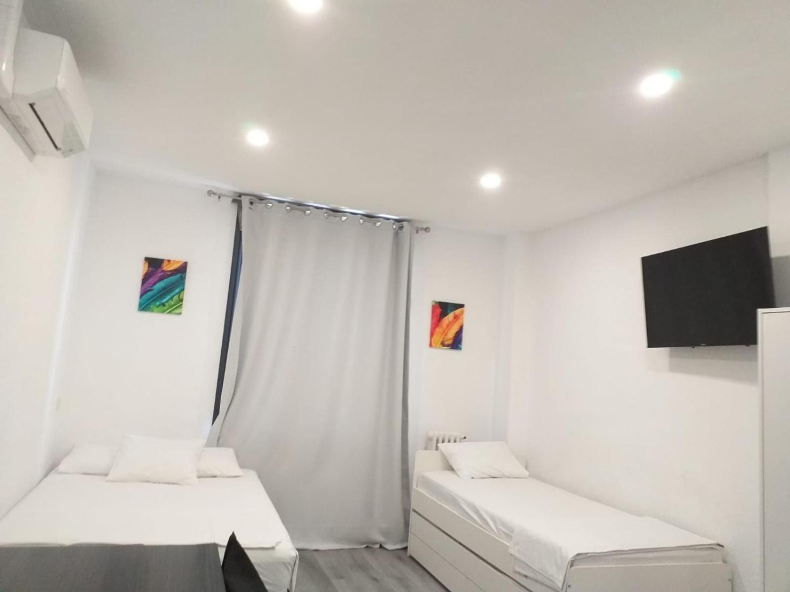 Estudio En Callao, 4 Personas Madrid