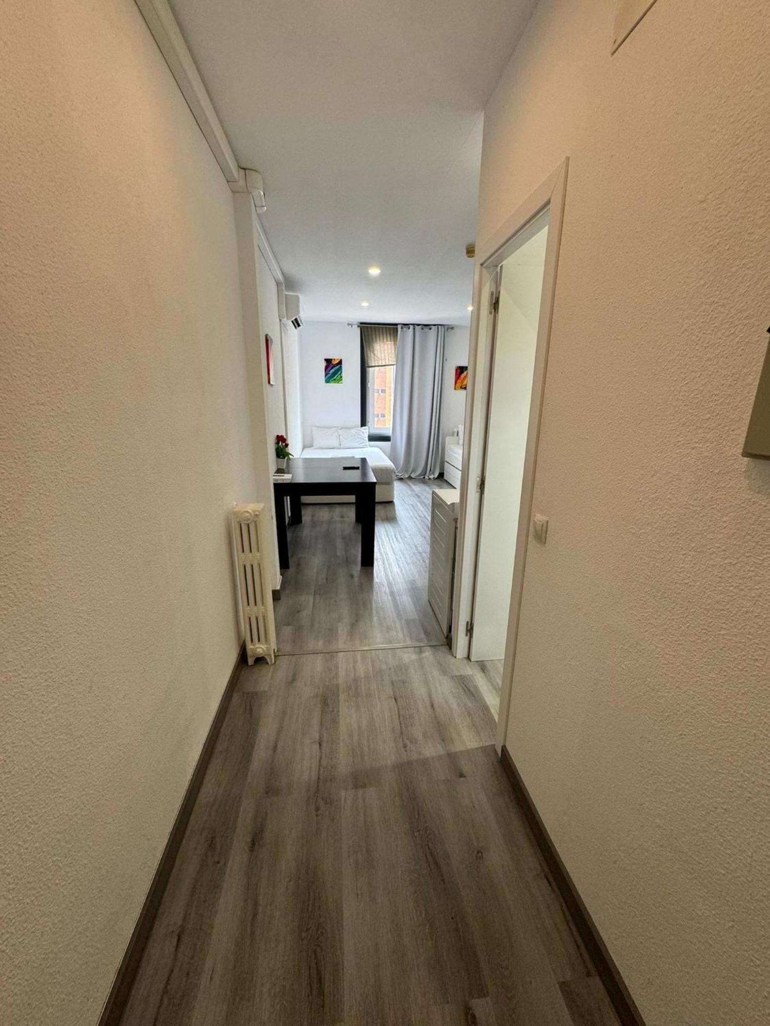 Estudio En Callao, 4 Personas * Madrid