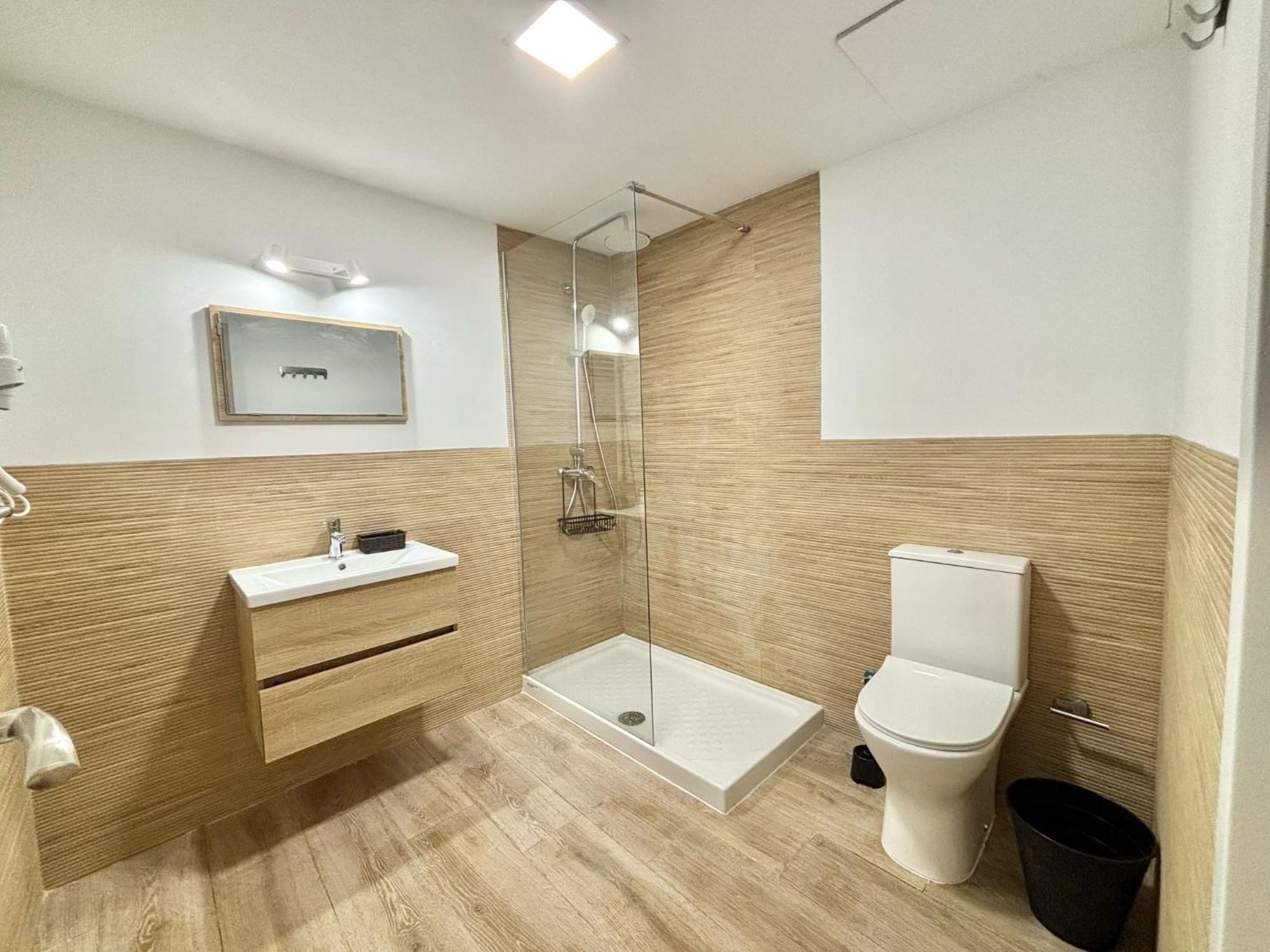 Amch Renfe Asamblea De 02 Appartement *