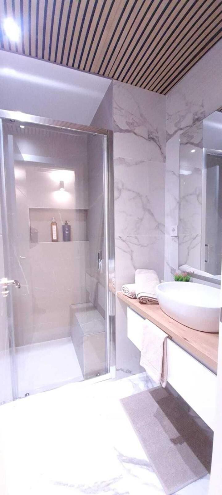 Suits Recien Reformadas Marques De Vadillo Apartamento Madri