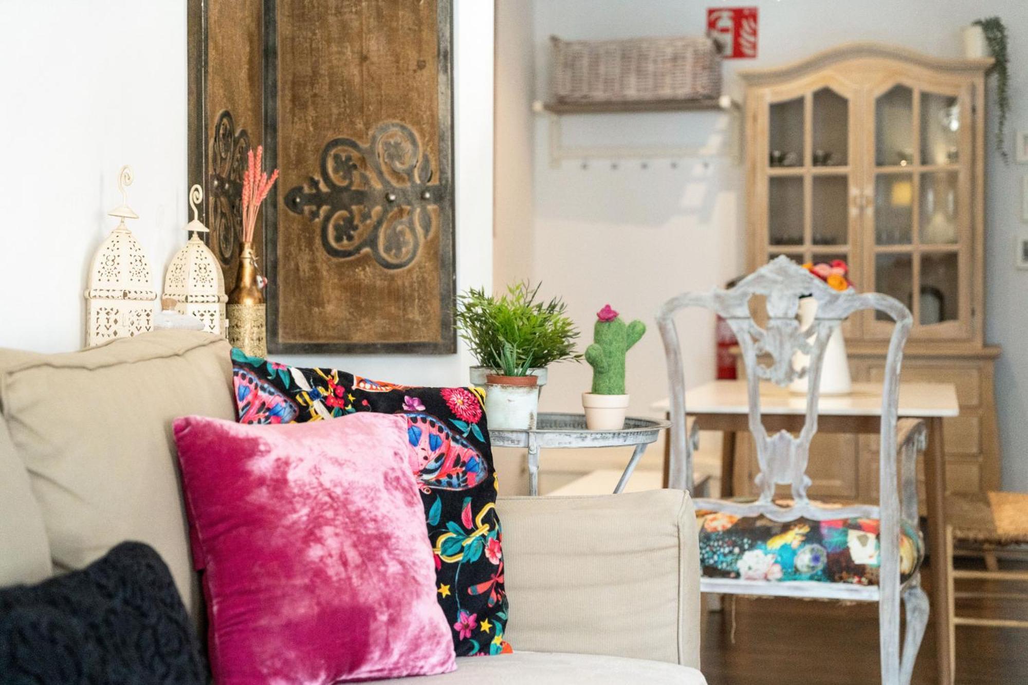 Apartamento Grande En Lavapies Alquiler Temporal Madrid