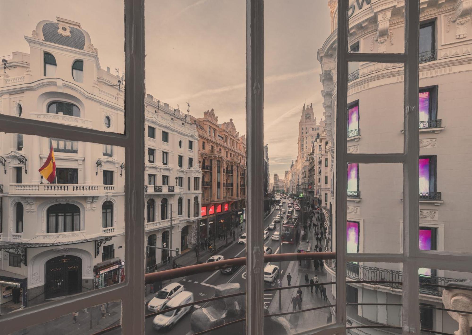 Apartamento 8 Rooms, 6 Bathrooms Over Gran Via Street *