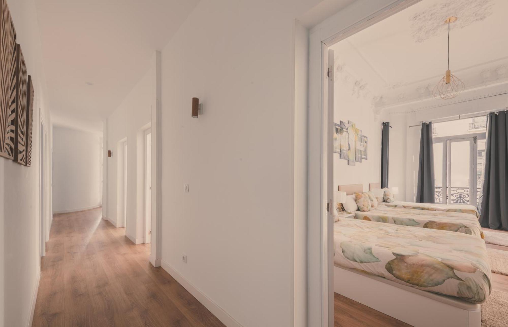 Apartamento 8 Rooms, 6 Bathrooms Over Gran Via Street