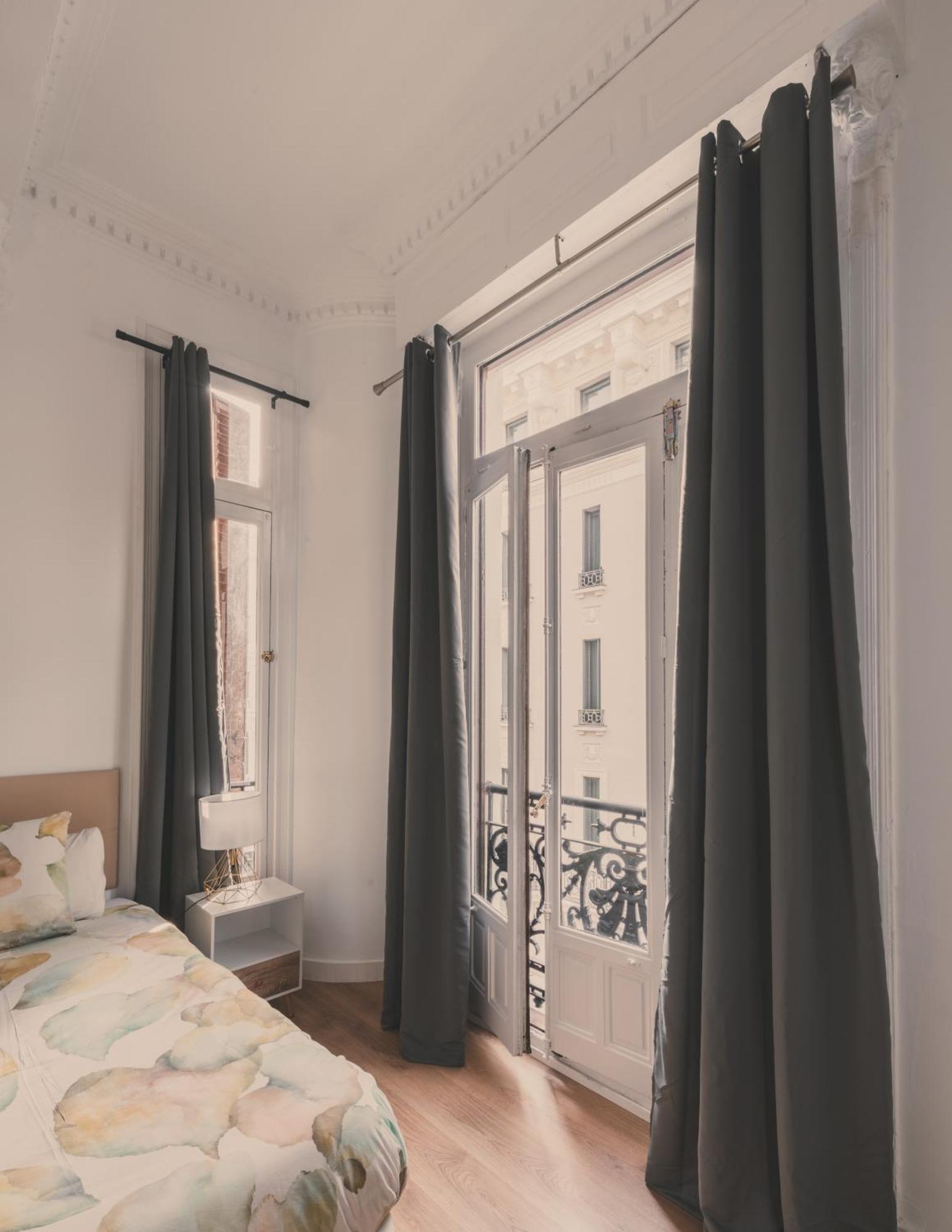 Apartamento 8 Rooms, 6 Bathrooms Over Gran Via Street