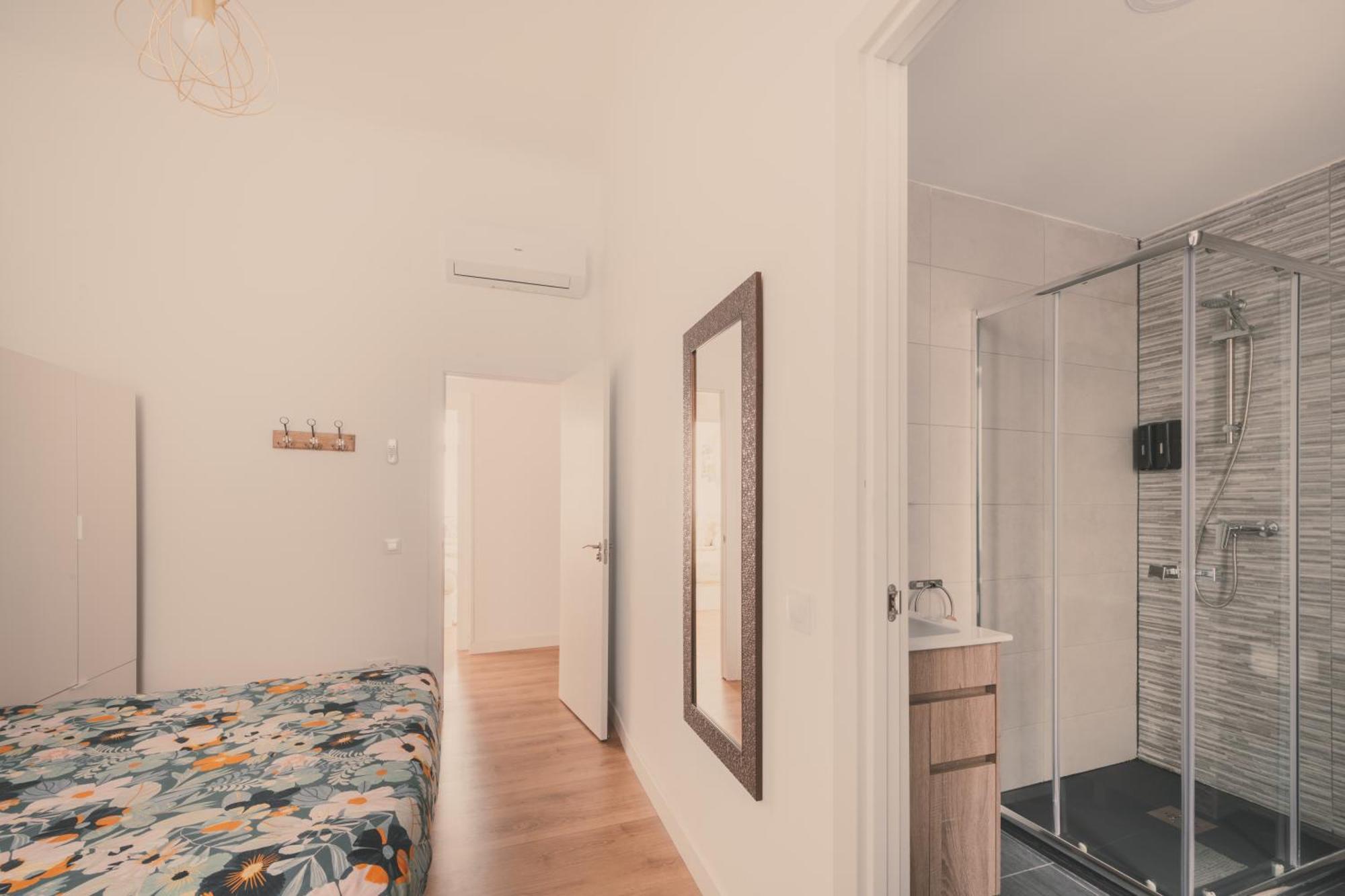Apartamento 8 Rooms, 6 Bathrooms Over Gran Via Street *