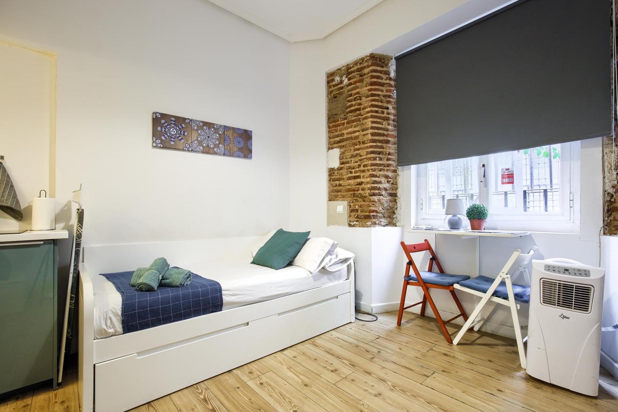Apartamento Intimo Estudio En Madrid, Centro, 2pax, Wifi & Tv