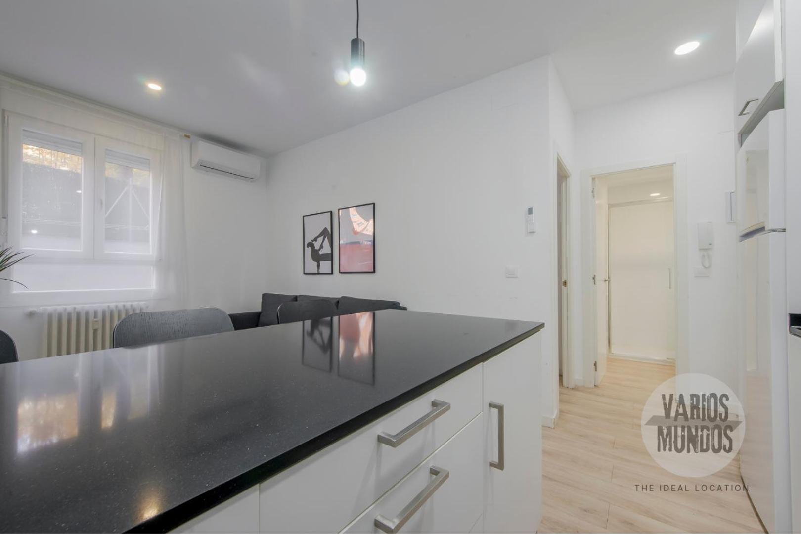 Confort Con Parking 3, Vive La Latina Apartment