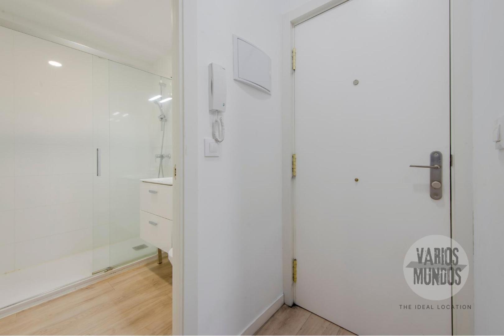 Apartment Confort Con Parking 3, Vive La Latina *