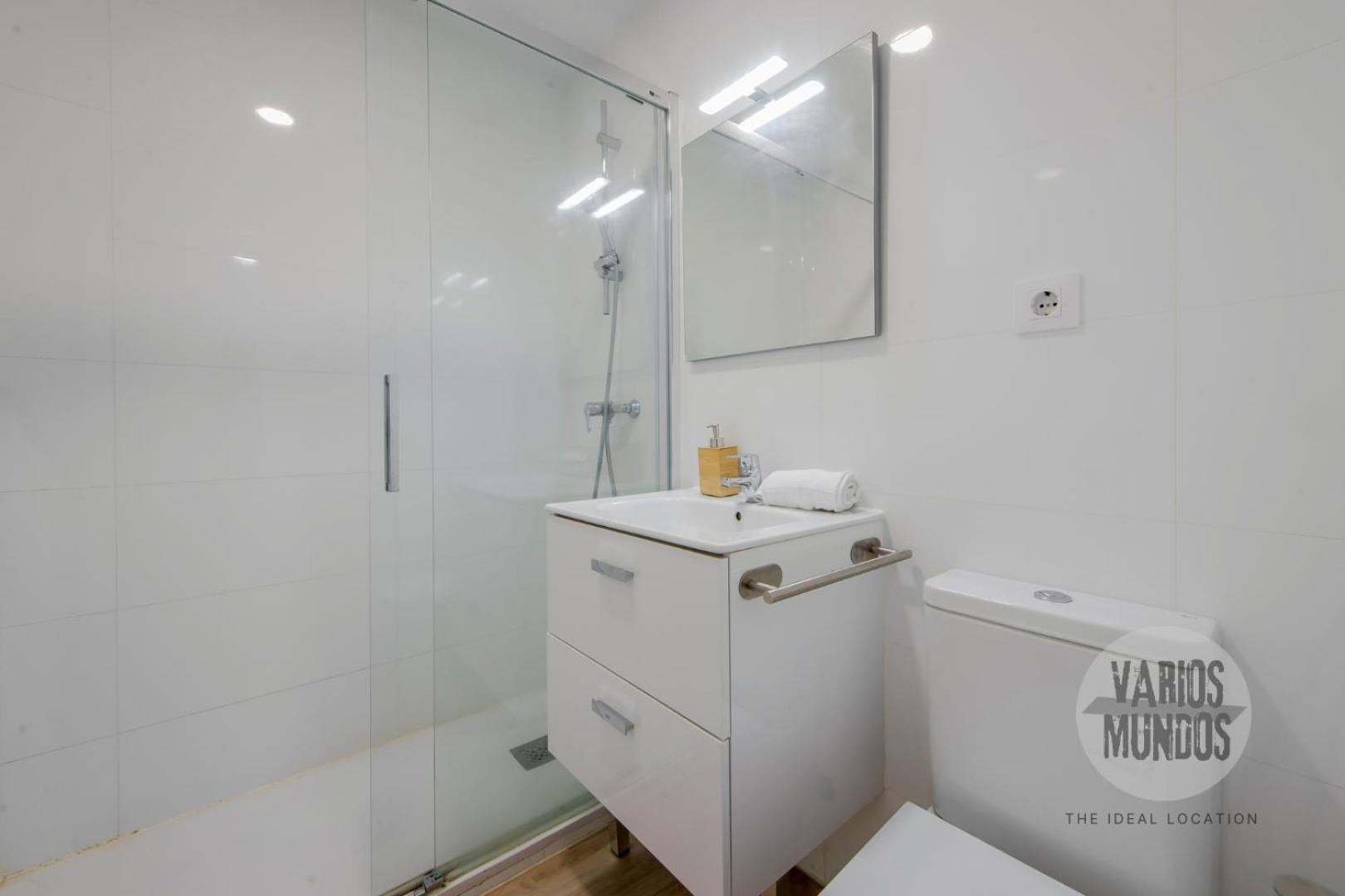 Apartment Confort Con Parking 3, Vive La Latina
