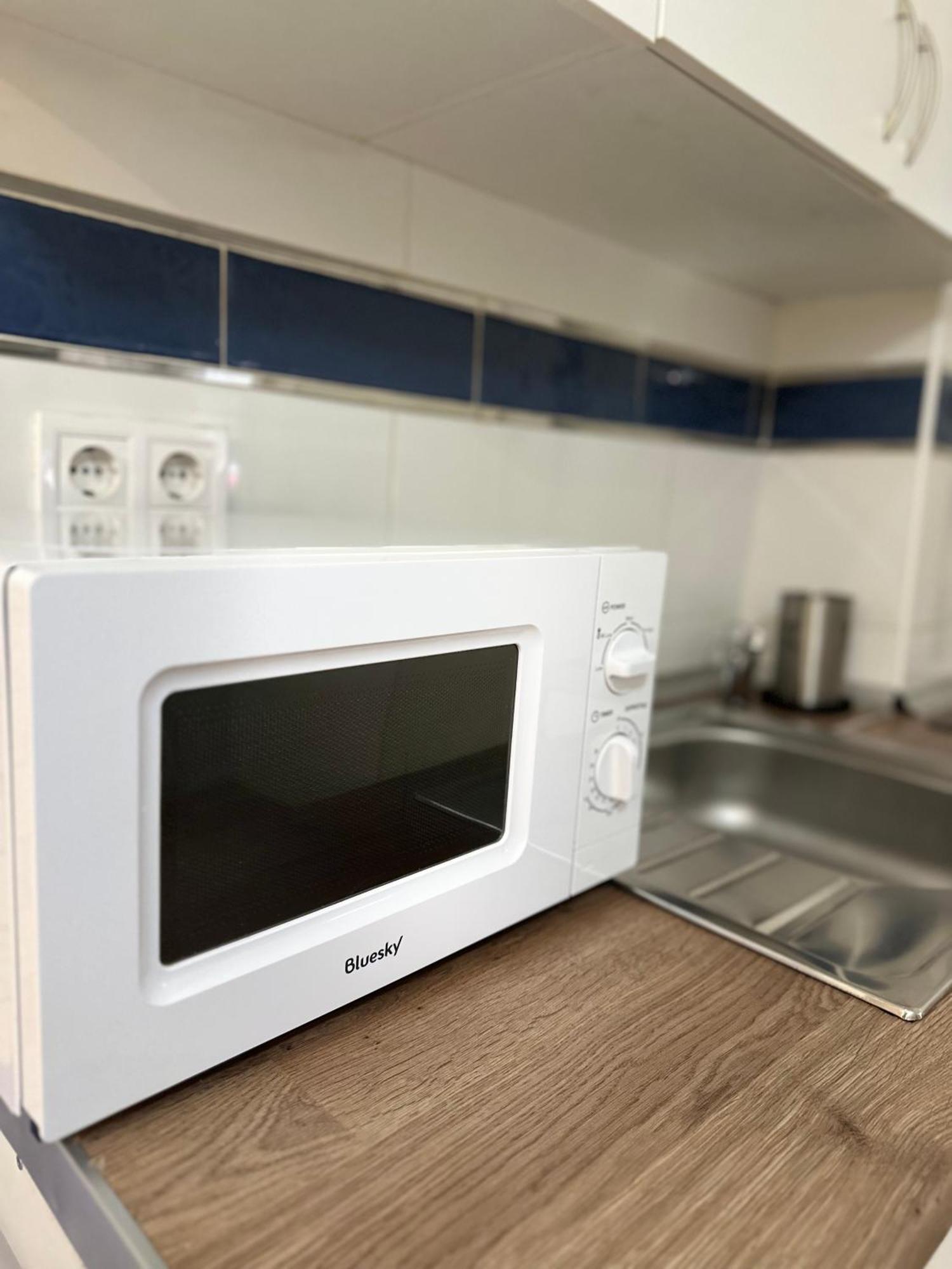 Estudio Acogedor Y Moderno * Madrid
