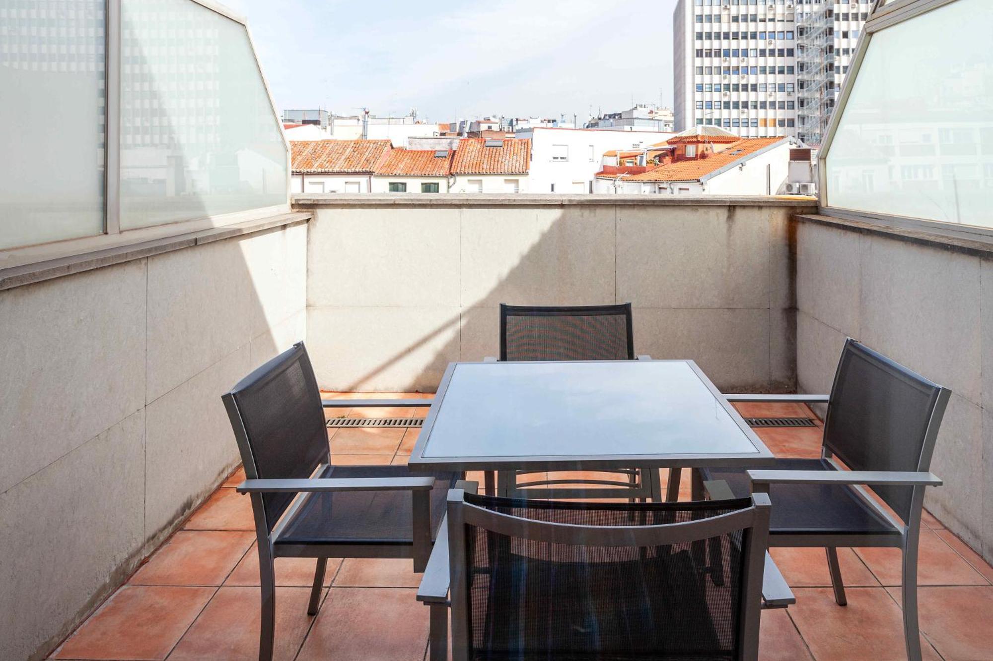 Viena Plaza De Espana Appart hôtel