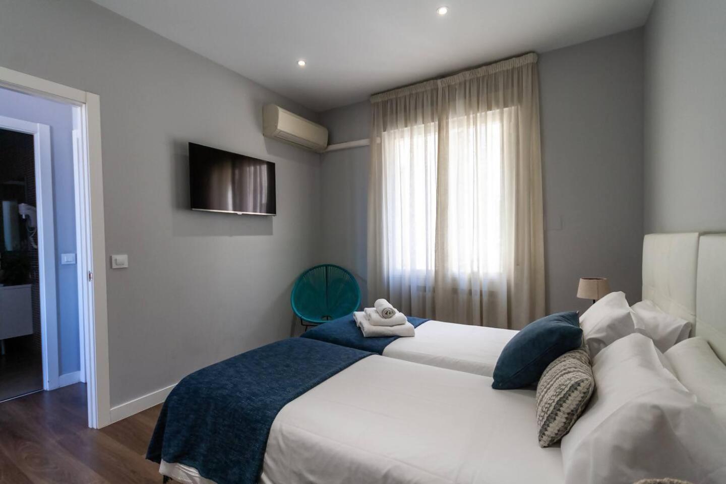 Atico En La Gran Via Con Terraza Apartamento Madrid