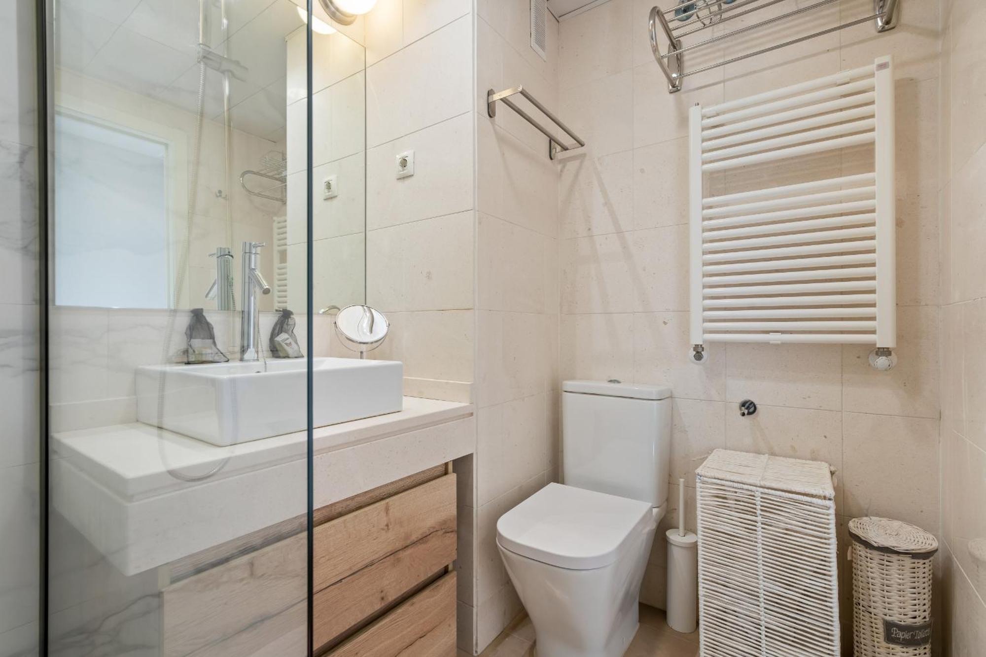 Apartamento Con Garaje En Ensanche De Vallecas Alquiler Temporal