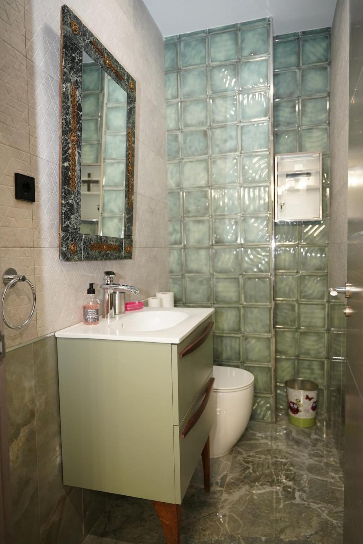 Сasa de vacaciones Casa Completa De Lujo Con Jardin Y Piscina Compartida *