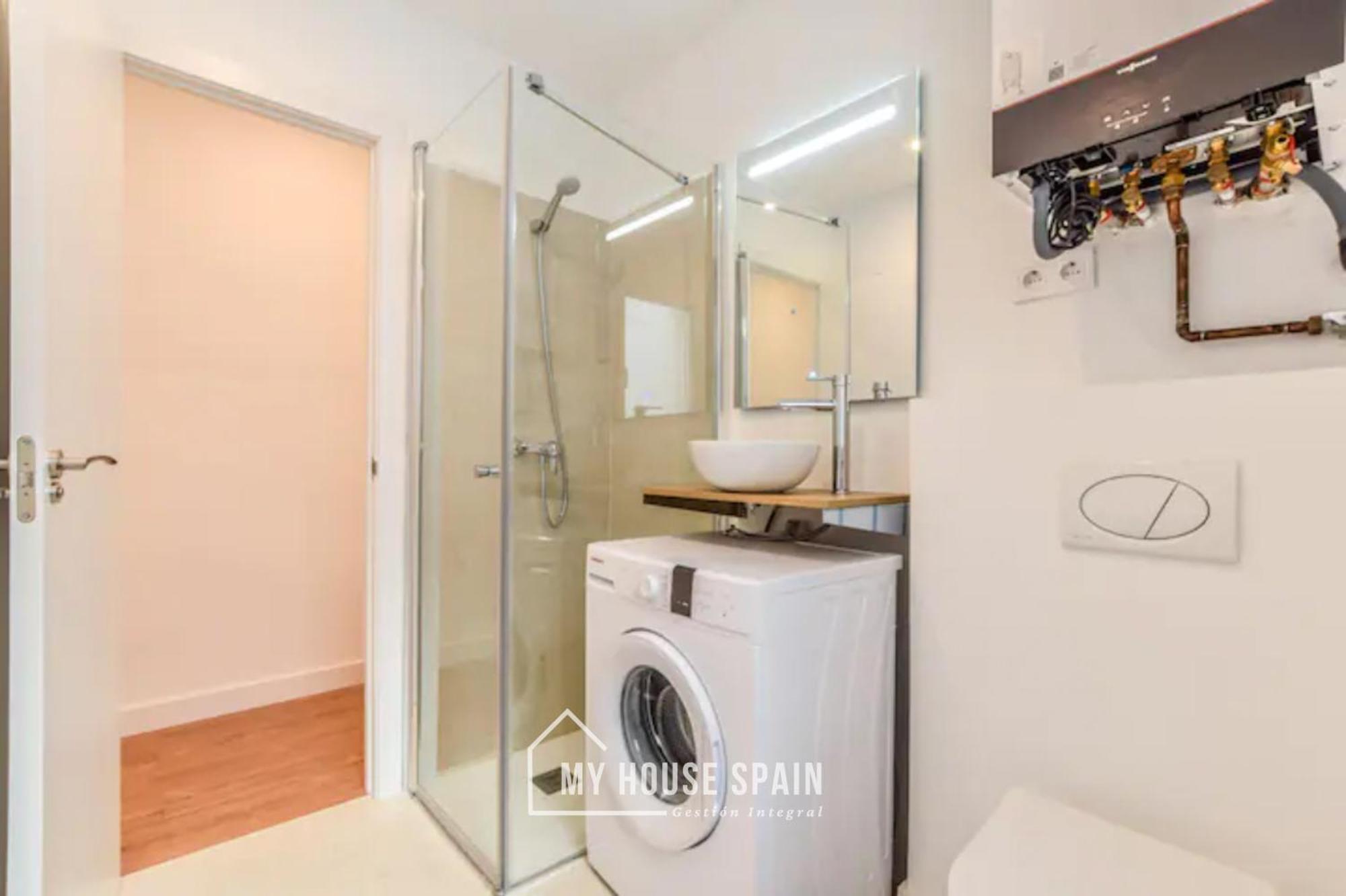 Myhousespain - Moderno Piso En Embajadores Appartement
