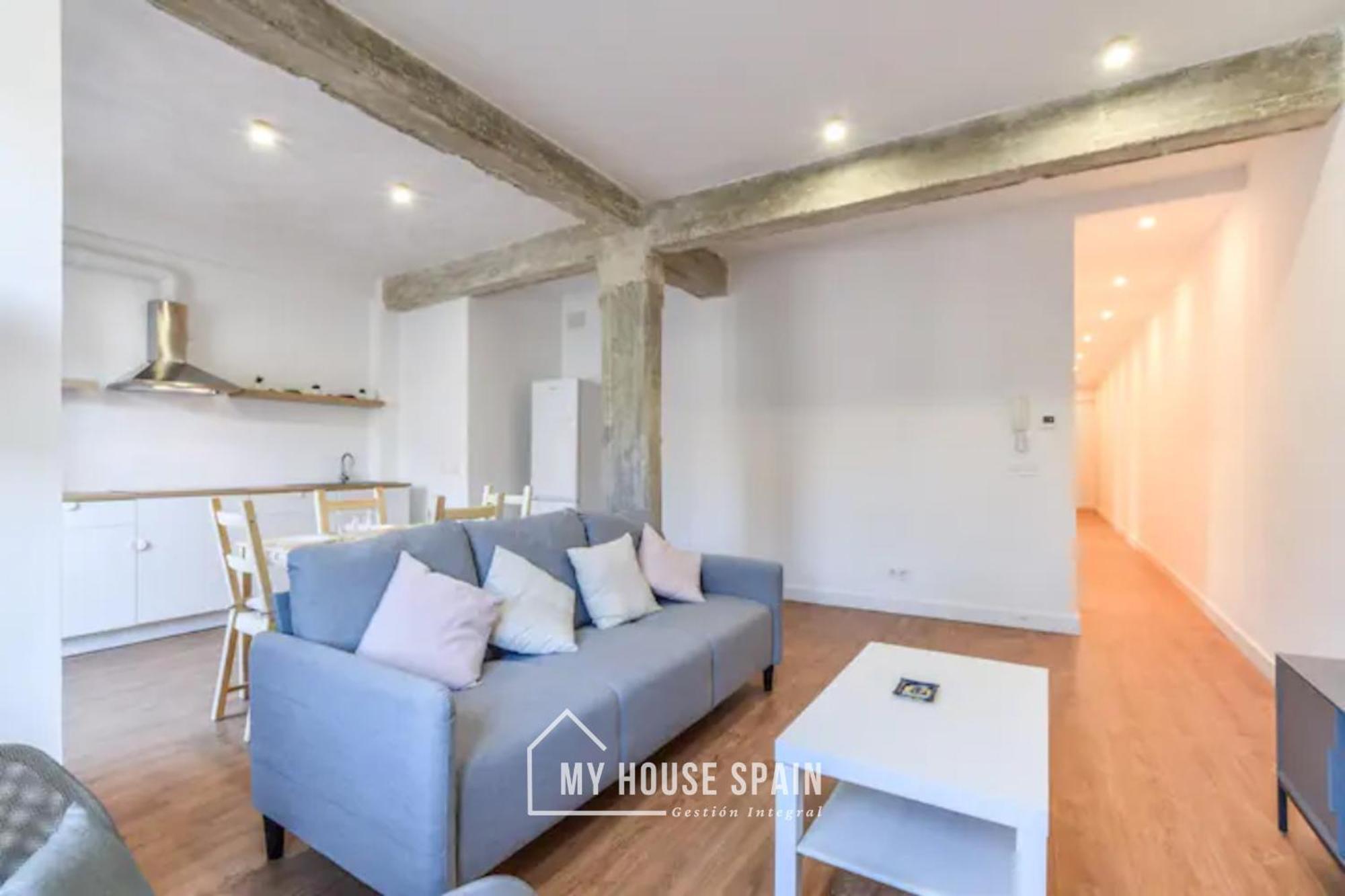 Myhousespain - Moderno Piso En Embajadores