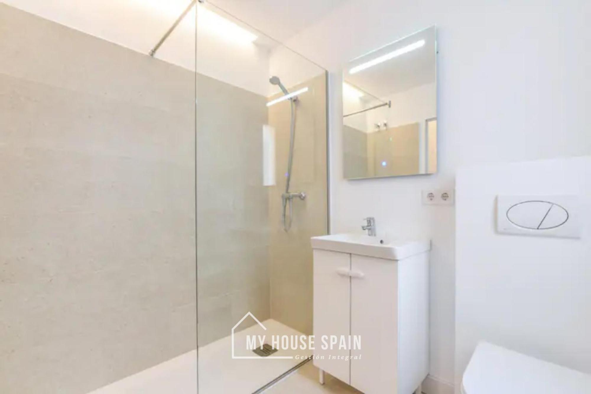 Myhousespain - Moderno Piso En Embajadores Appartement