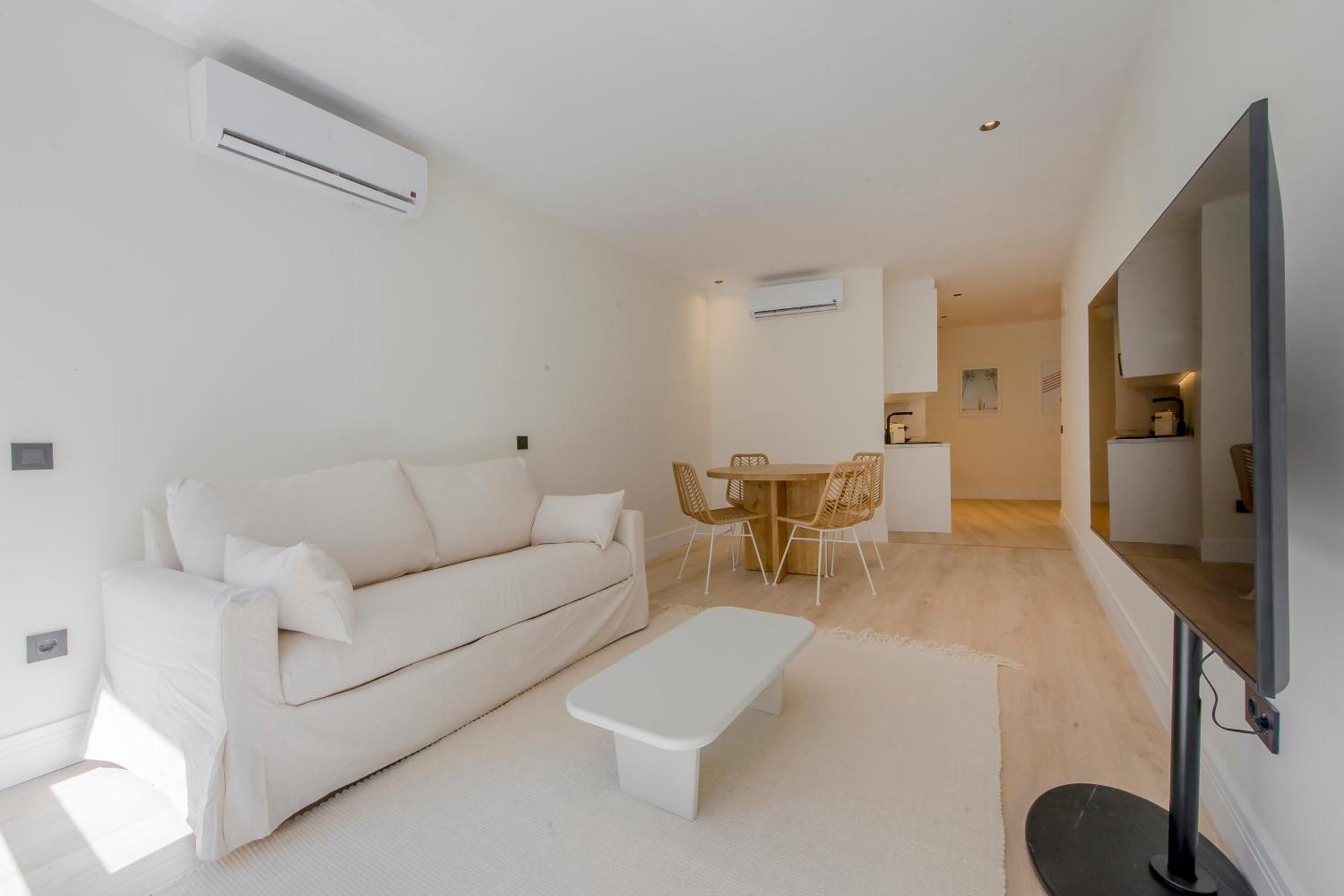 Malasana Calida 4, Ven A San Bernardo 20 E3 Apartment
